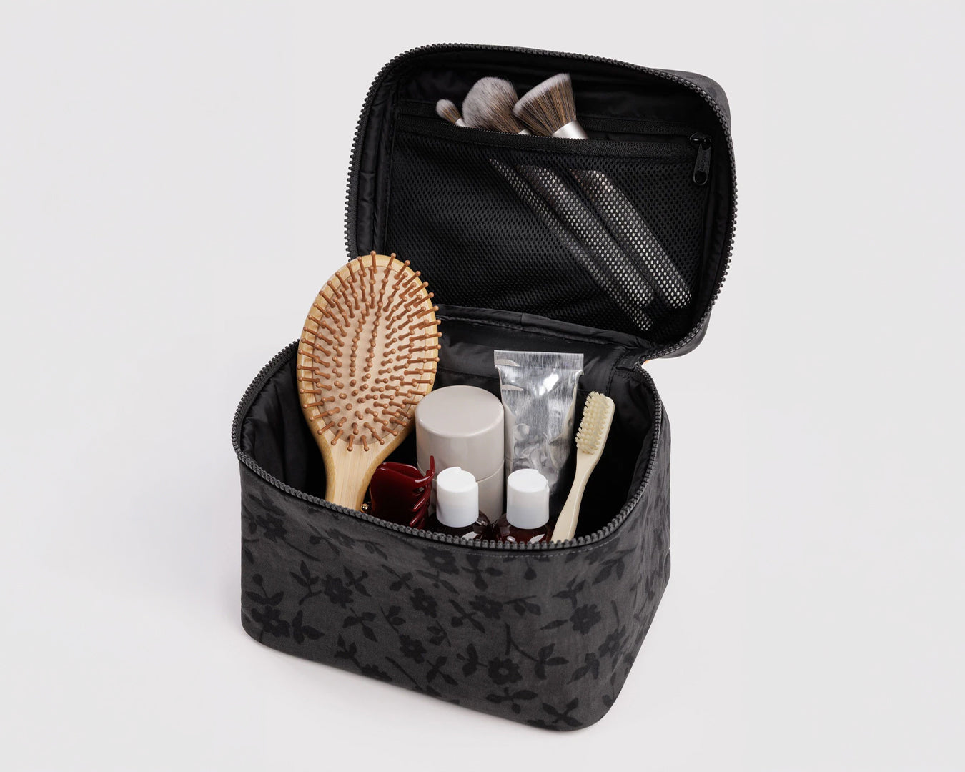 Toiletry + Cosmetic Bags