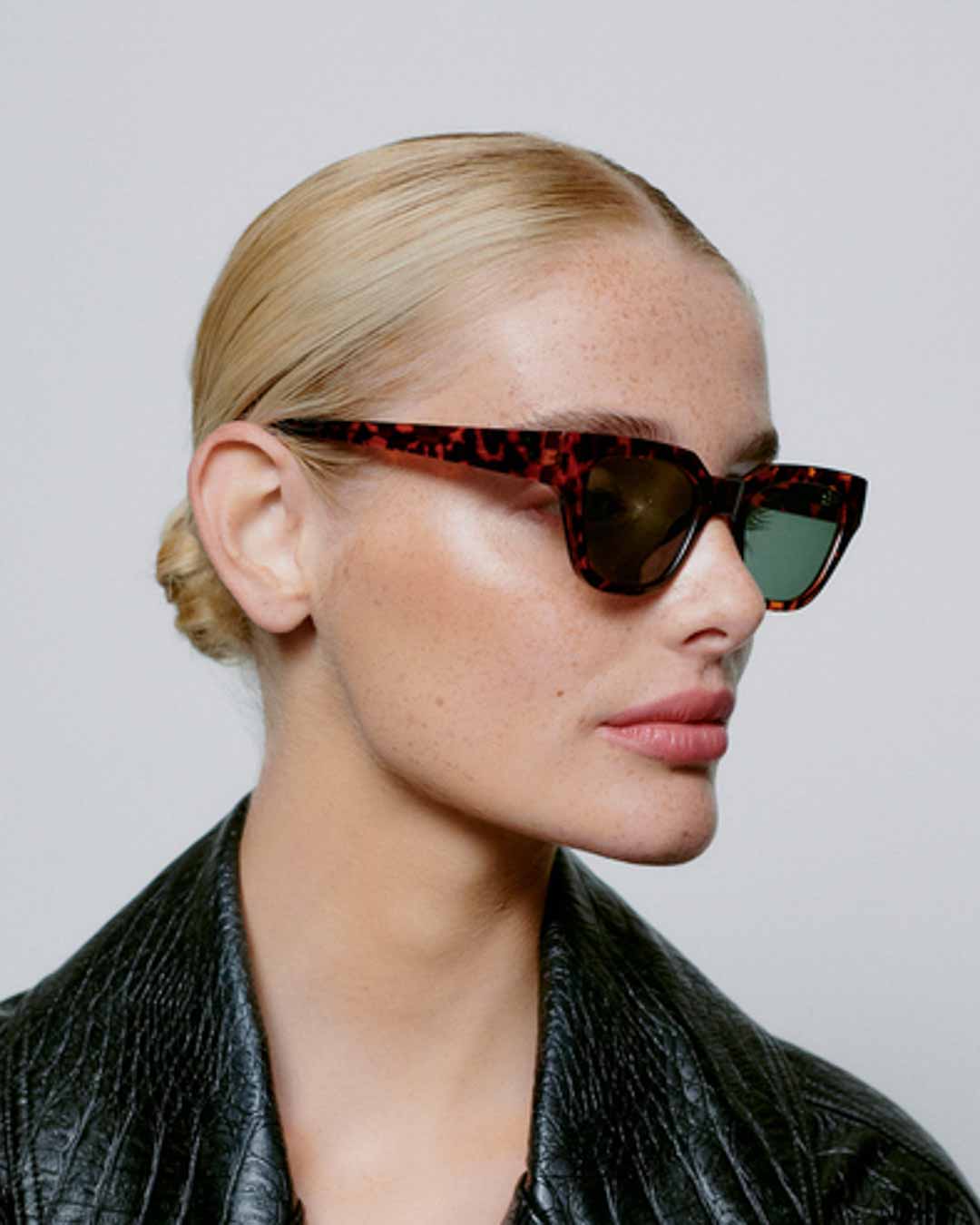 Demi Tortoise Kaws Sunglasses