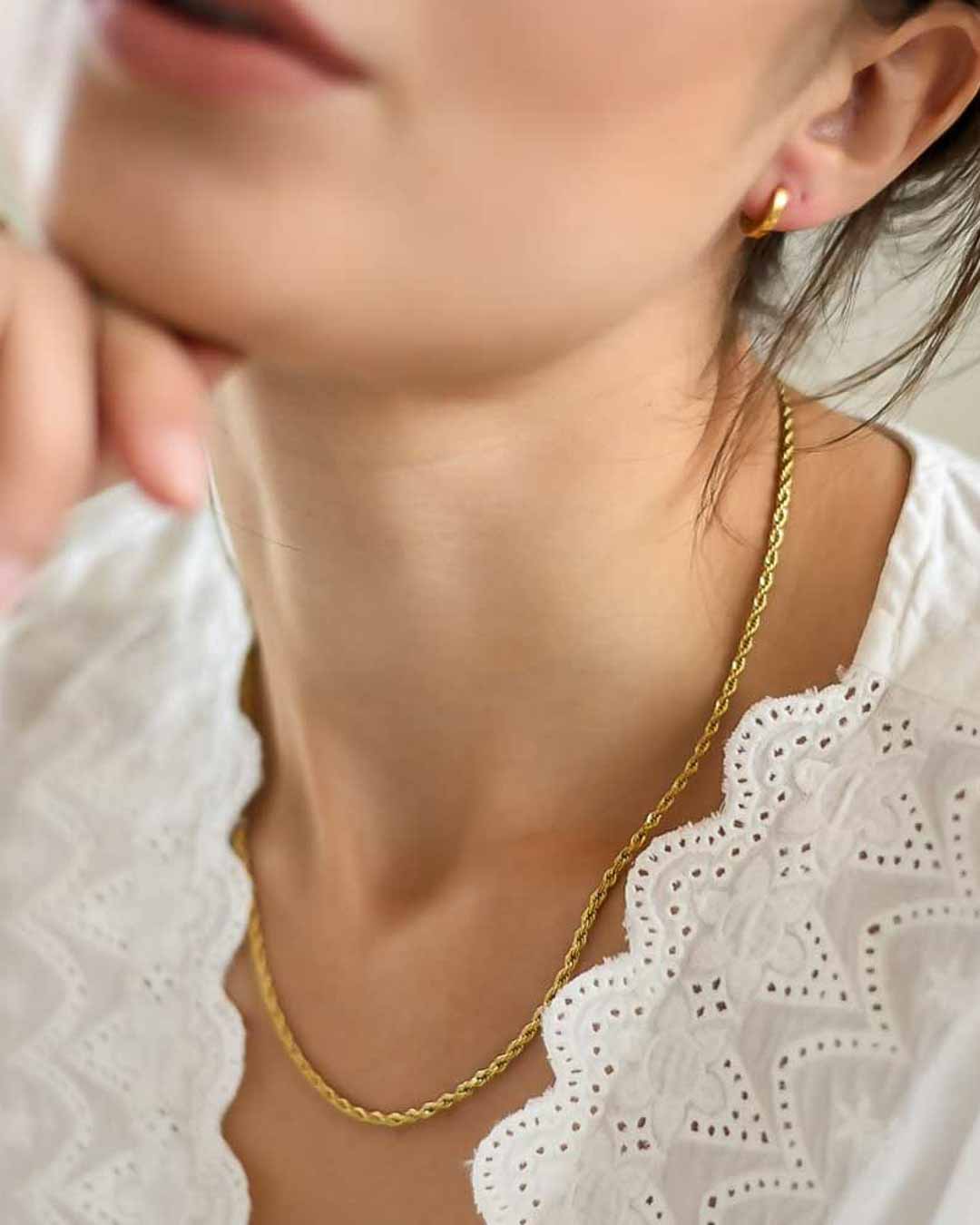 Gold Delicate Rope Chain Necklace