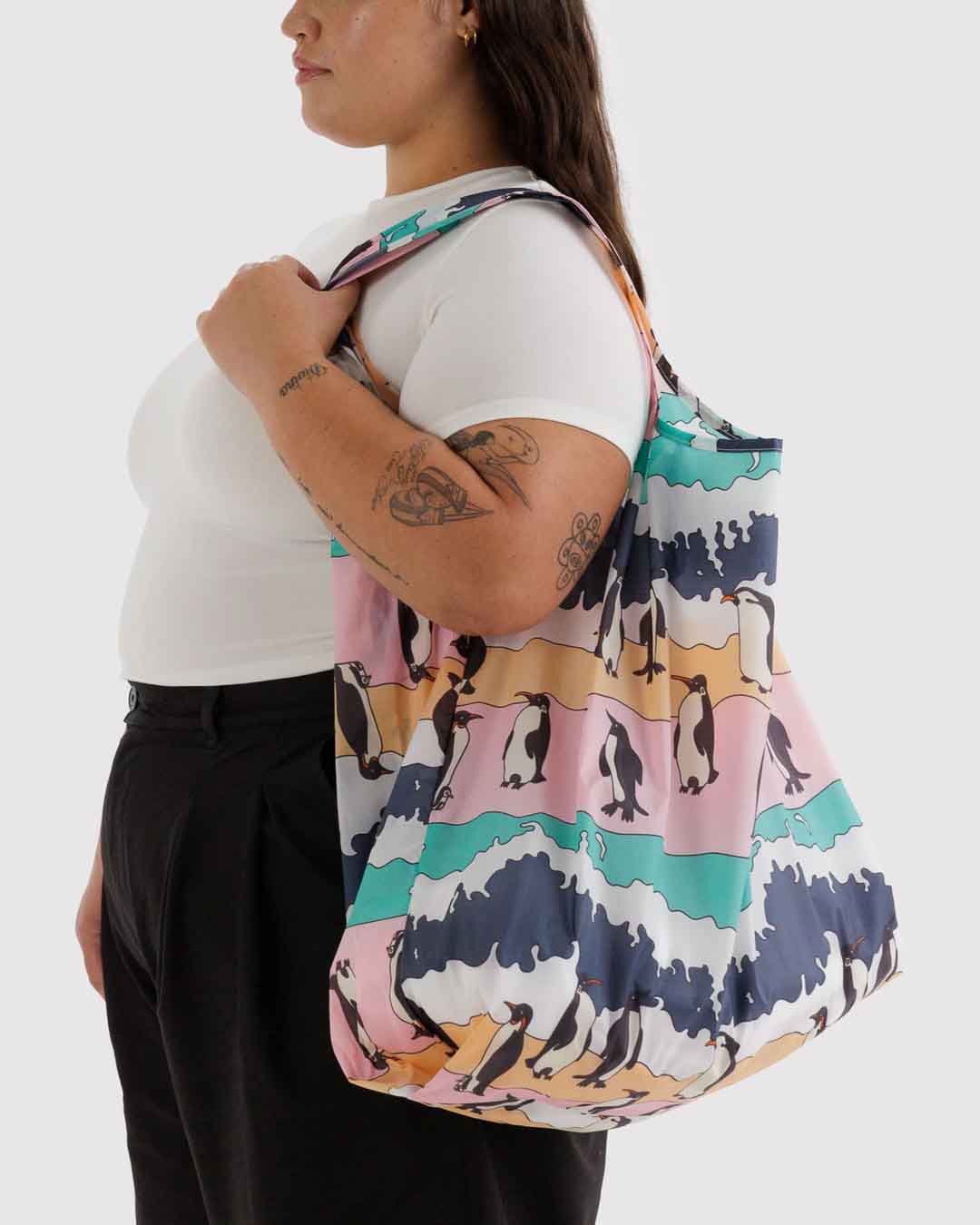 Penguin Big Baggu BAGGU