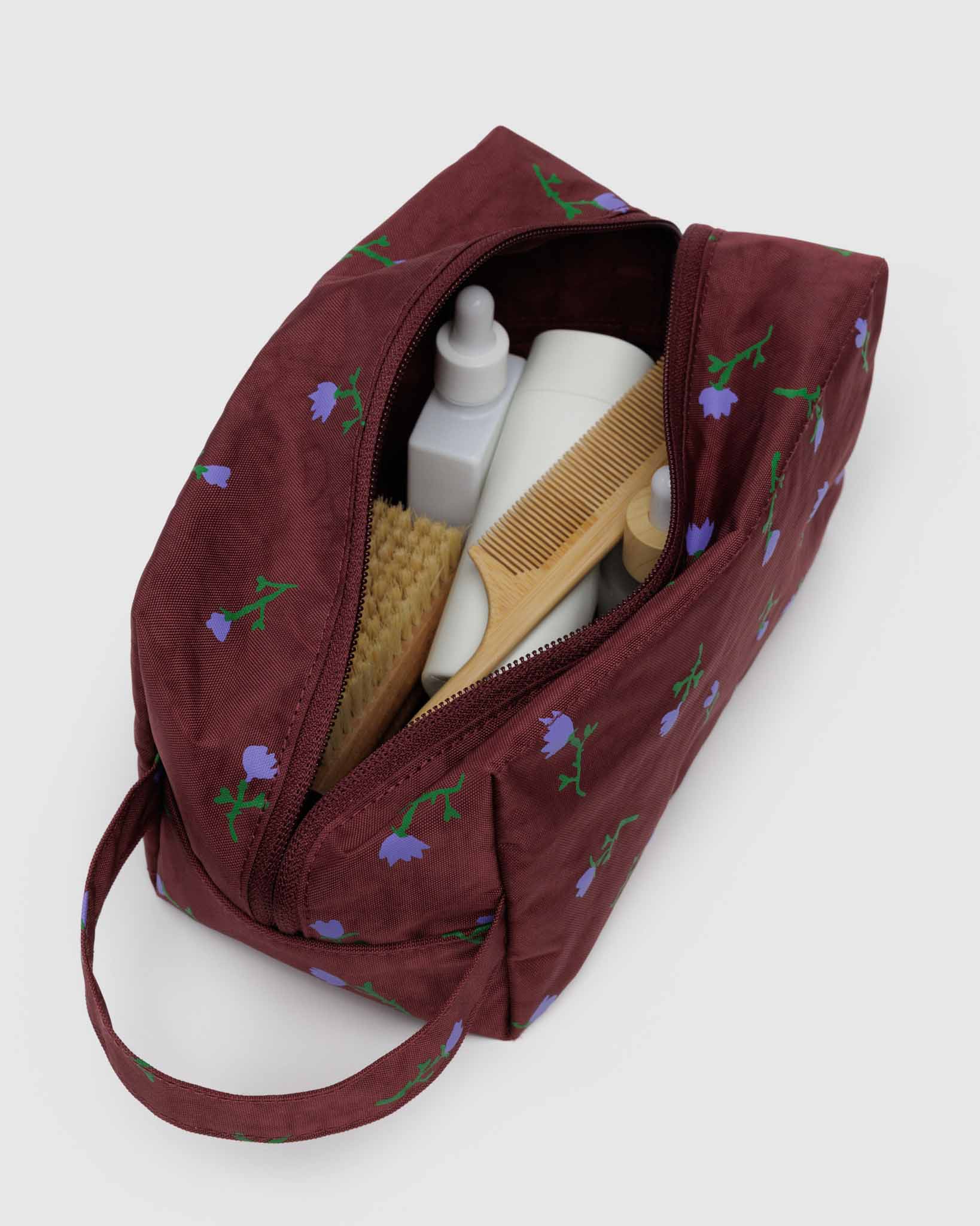 BAGGU Painted Wildflower dopp kit | BAGGU | Toiletry + Washbag