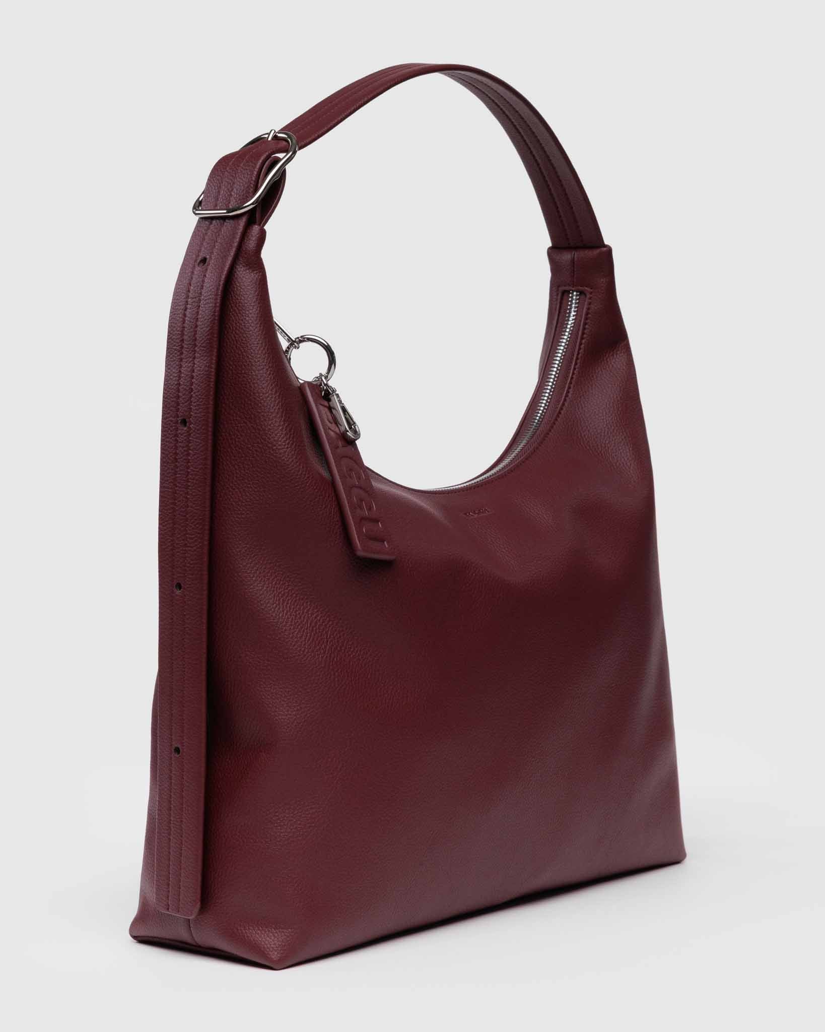 BAGGU Mahogany recycled leather shoulder bag | BAGGU | Shoulder + Crossbody Bag