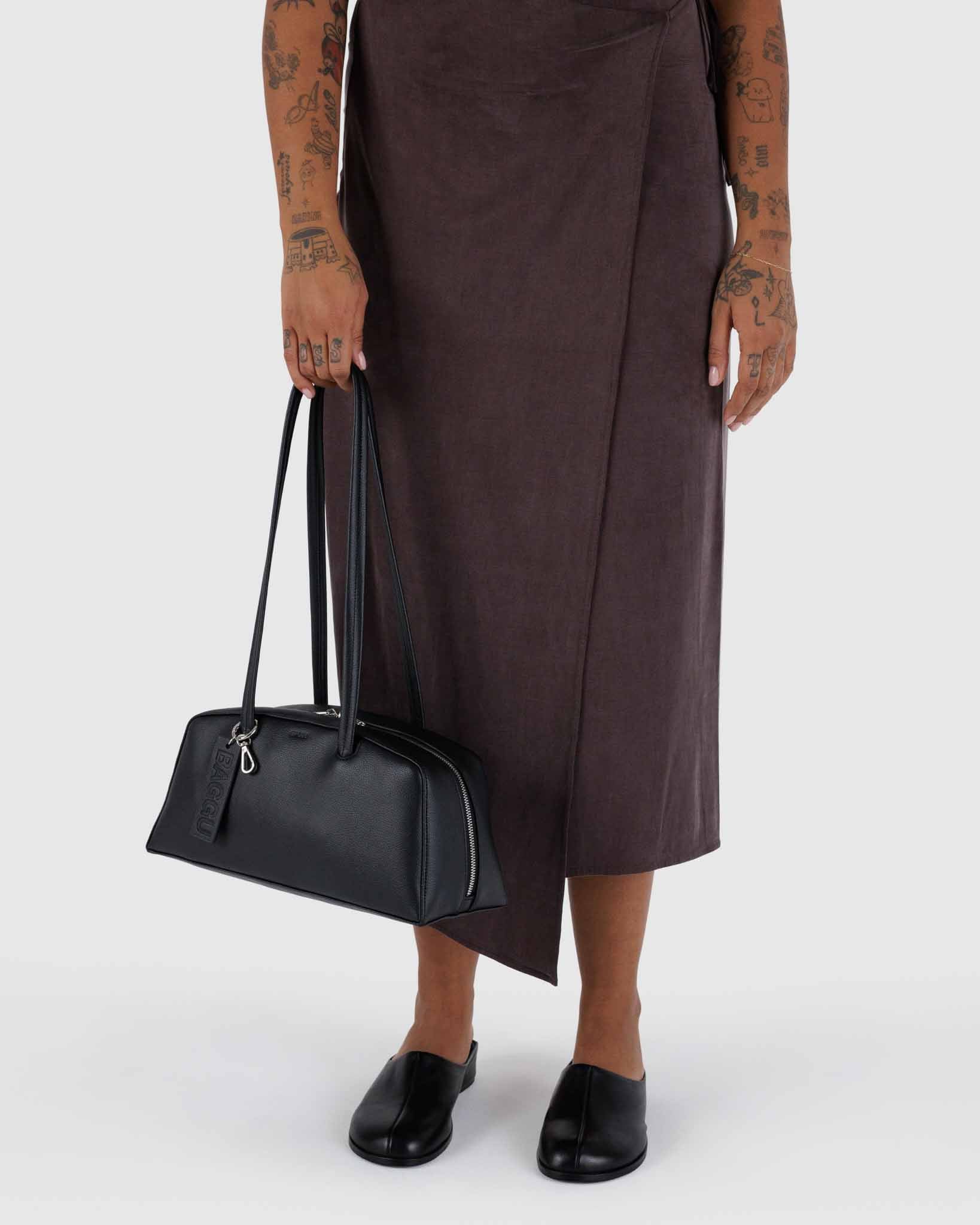 Black Medium Recycled Leather Bowler Bag | BAGGU | Shoulder Bag
