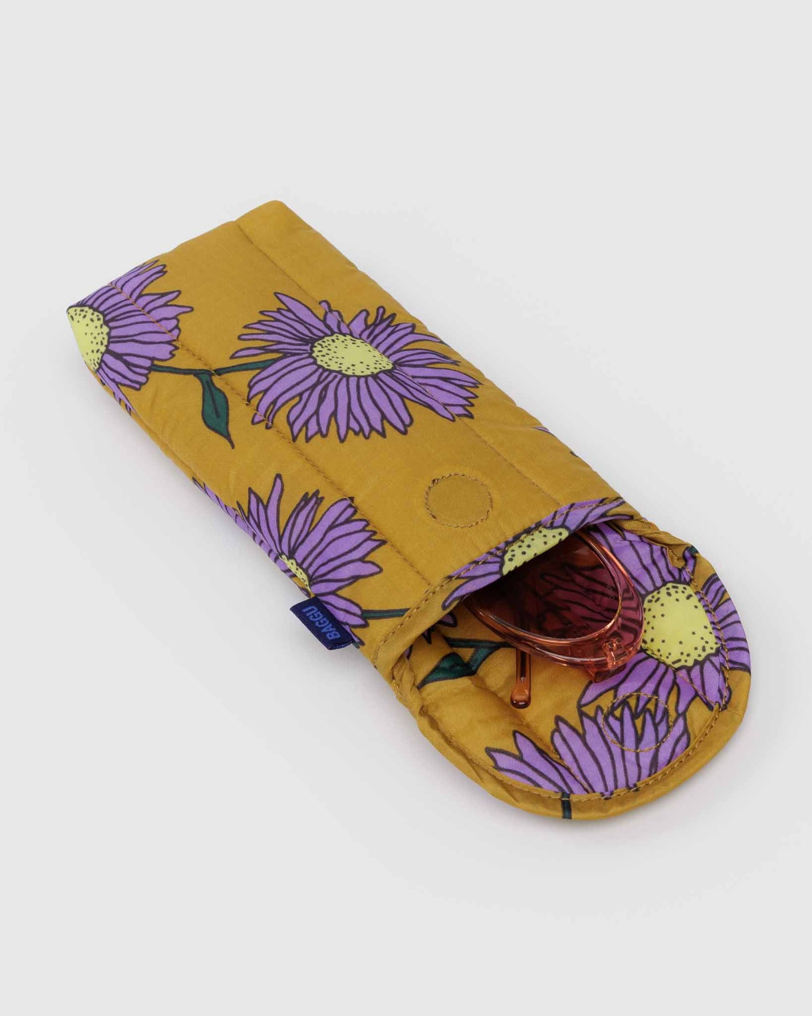 Daisy Chain puffy glasses sleeve BAGGU | BAGGU | Glasses Sleeves & Cases