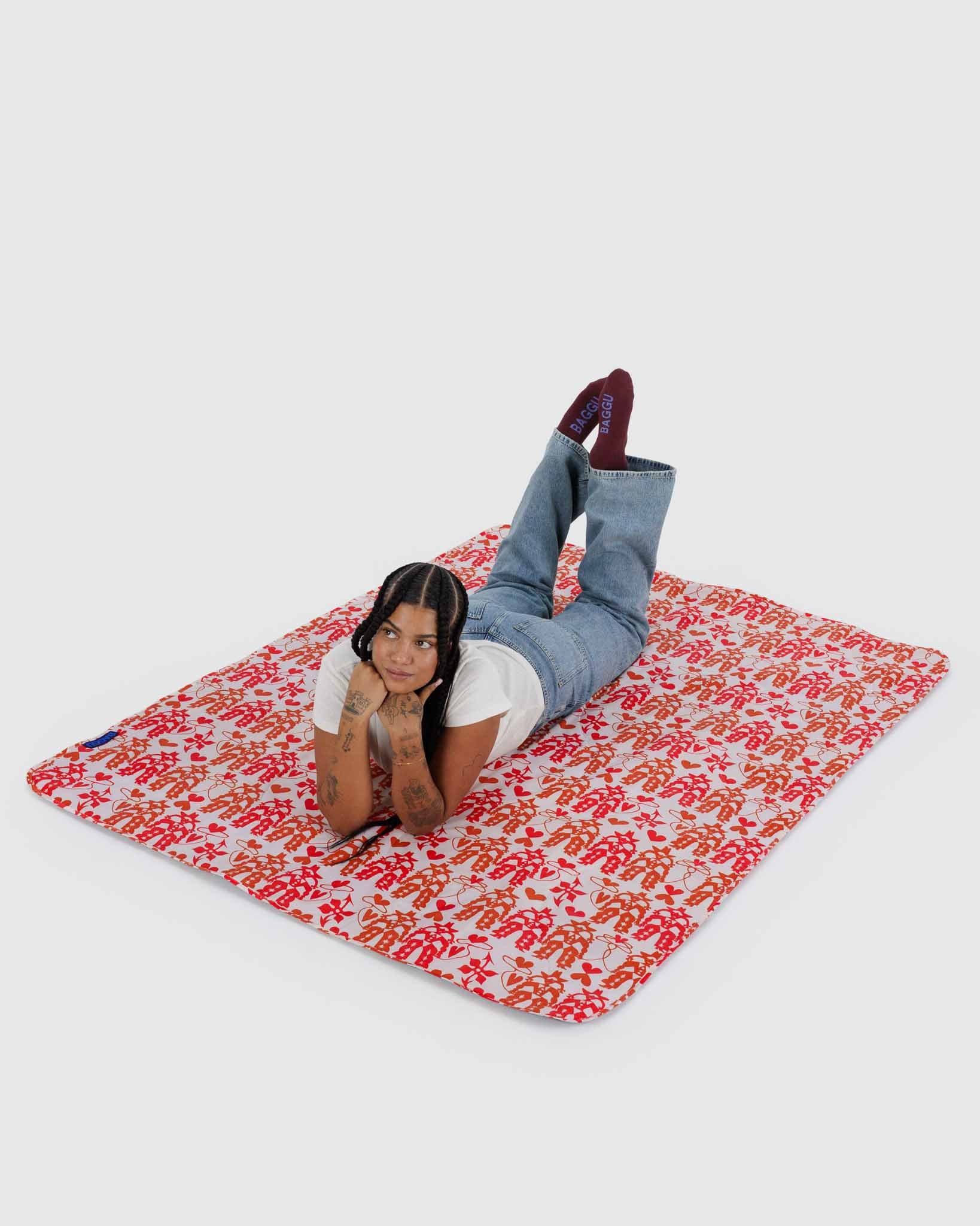 BAGGU Cowgirl puffy picnic blanket | BAGGU | Blanket