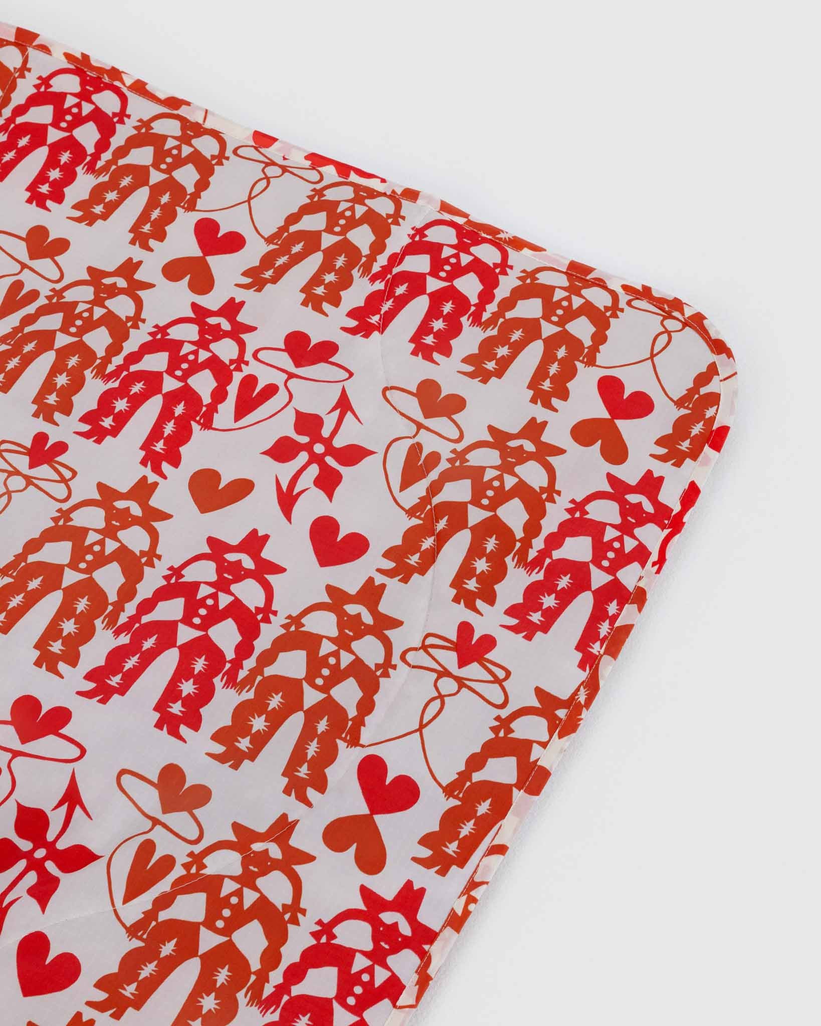 BAGGU Cowgirl puffy picnic blanket | BAGGU | Blanket