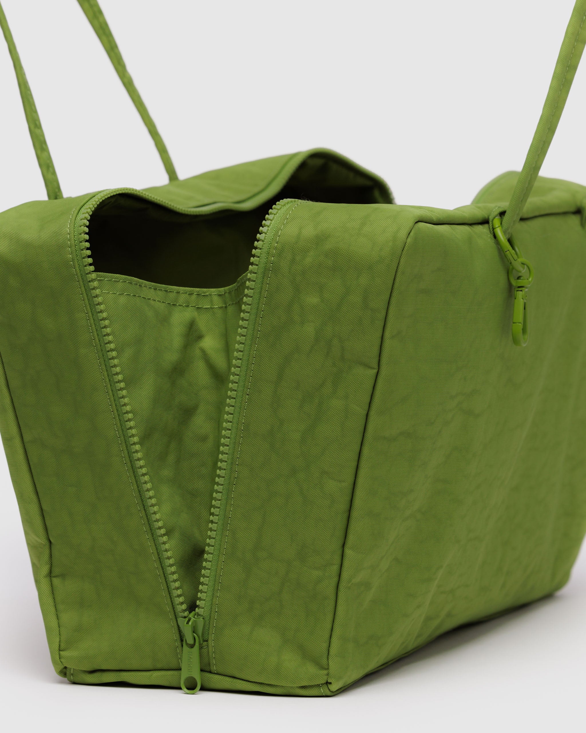 BAGGU Green Juice Medium Nylon Bowler Bag
