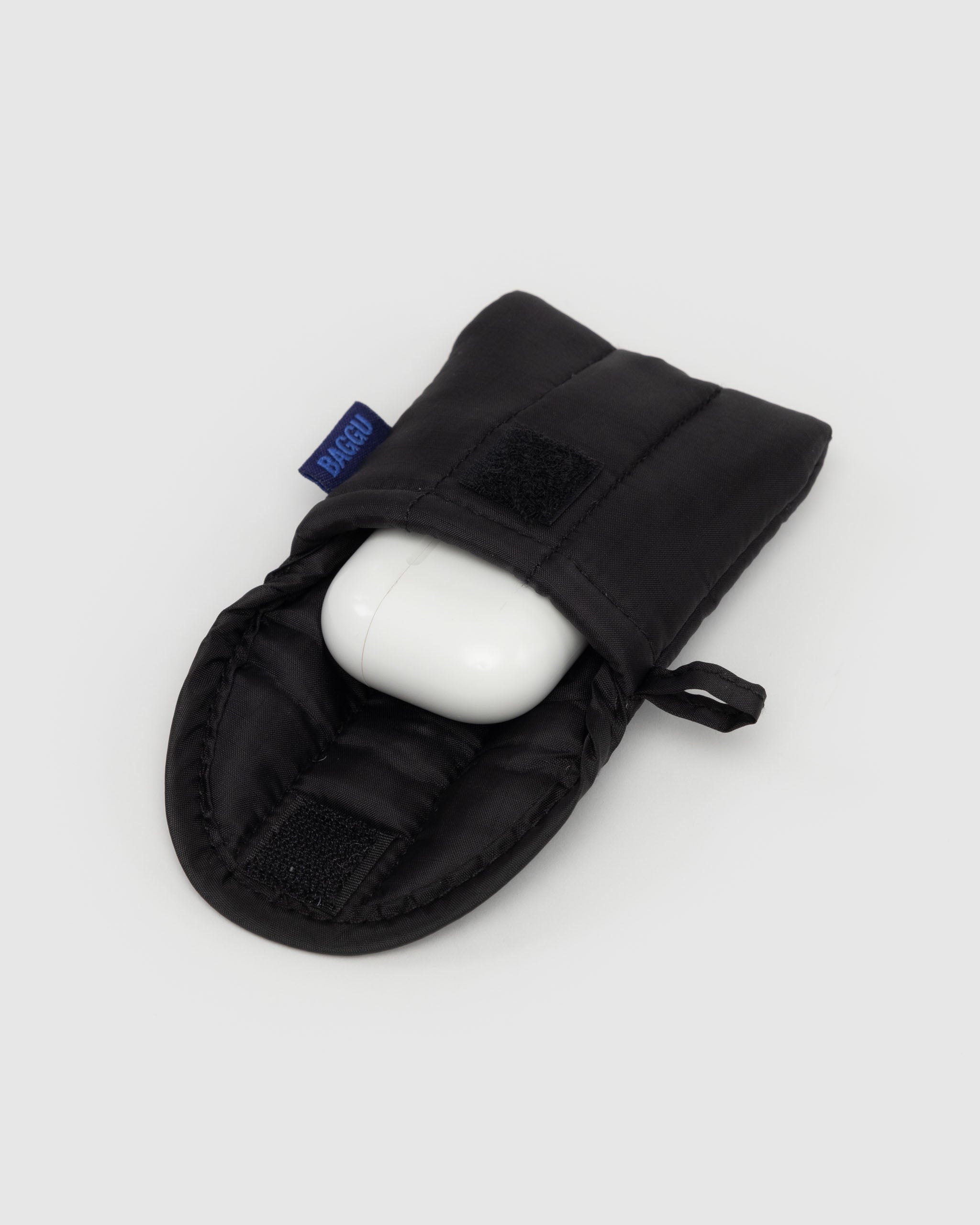 Black Puffy Earbuds Case