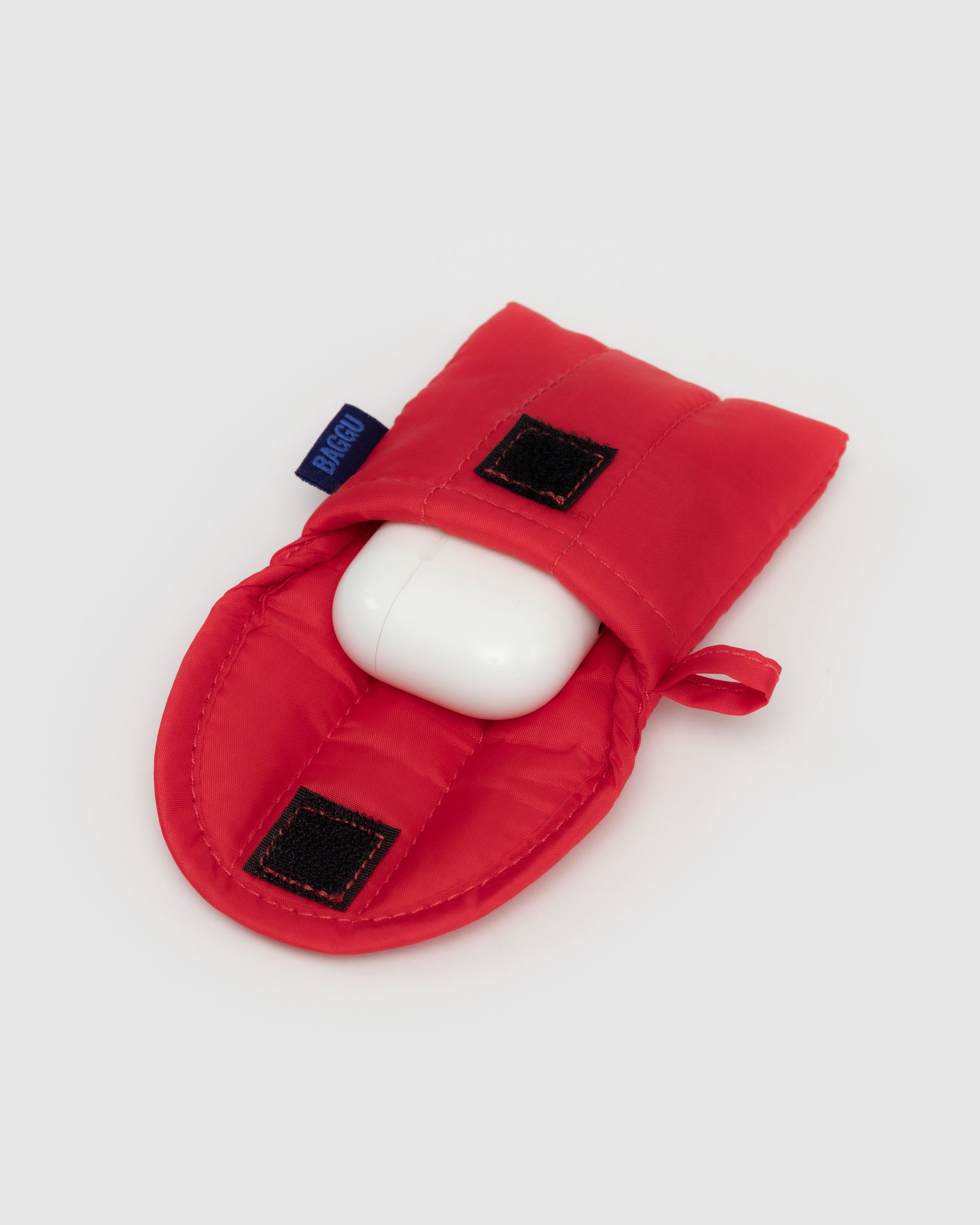Candy Apple Puffy Earbuds Case FALL 2025 BAGGU | BAGGU | Earbud Case