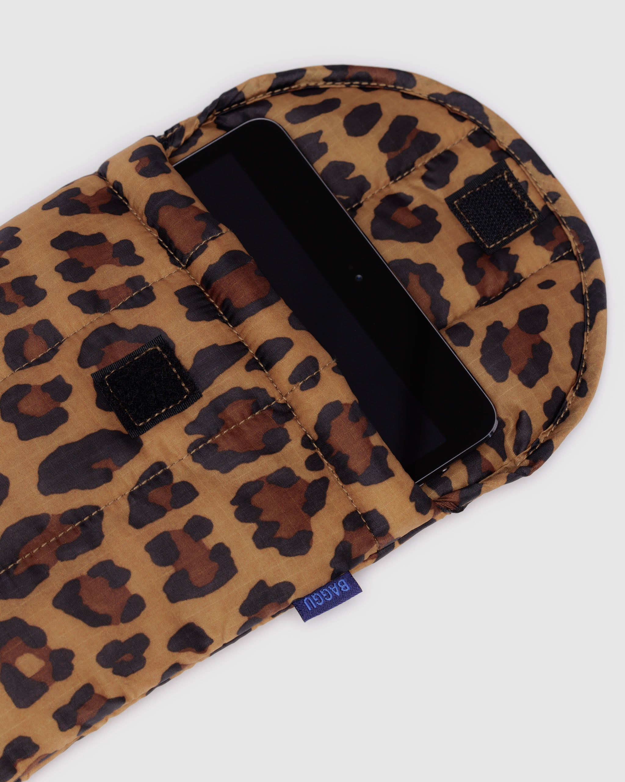 Leopard Print Puffy Tablet Sleeve 8" | BAGGU | Tablet Sleeve
