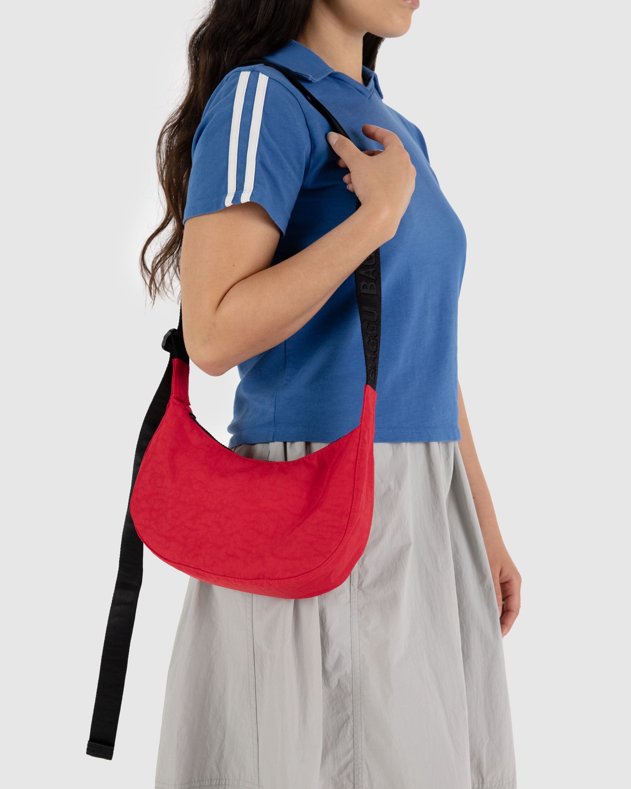 Candy Apple Small Crescent Bag | BAGGU | Crossbody Bag