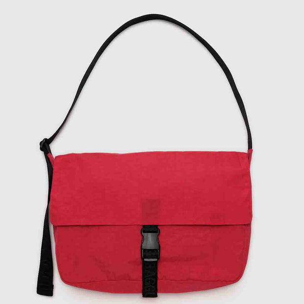A Baggu Recycled Nylon Messenger Bag in Candy Apple