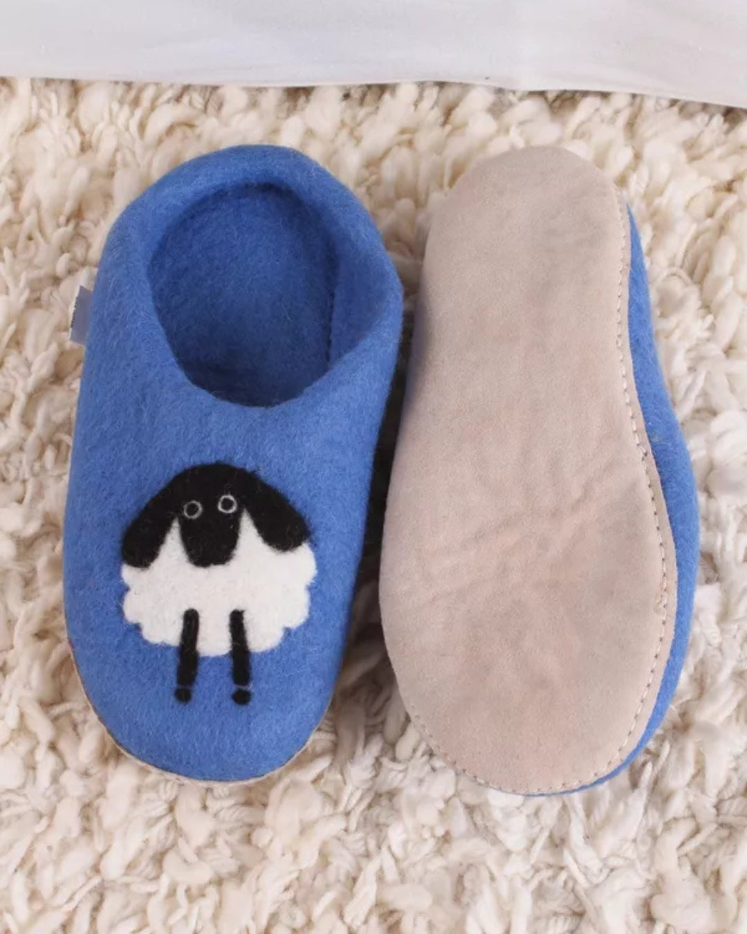 Big Sheep Slippers Pachamama