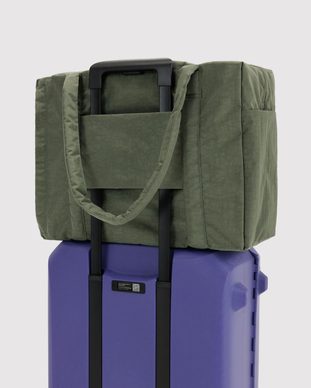 Caper Cloud Carry-On