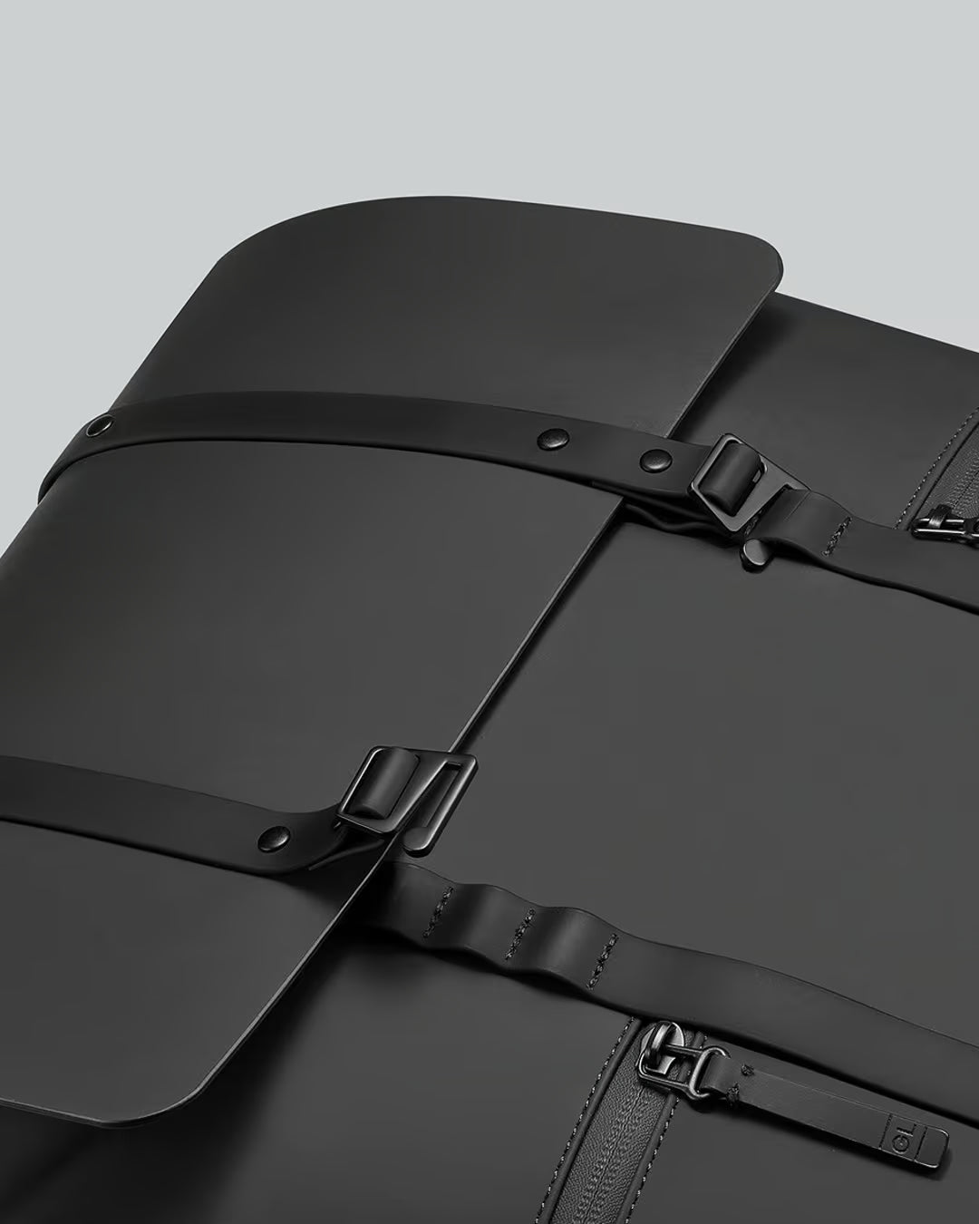 Black Spläsh 2.0 Waterproof 16" Backpack Gaston Luga