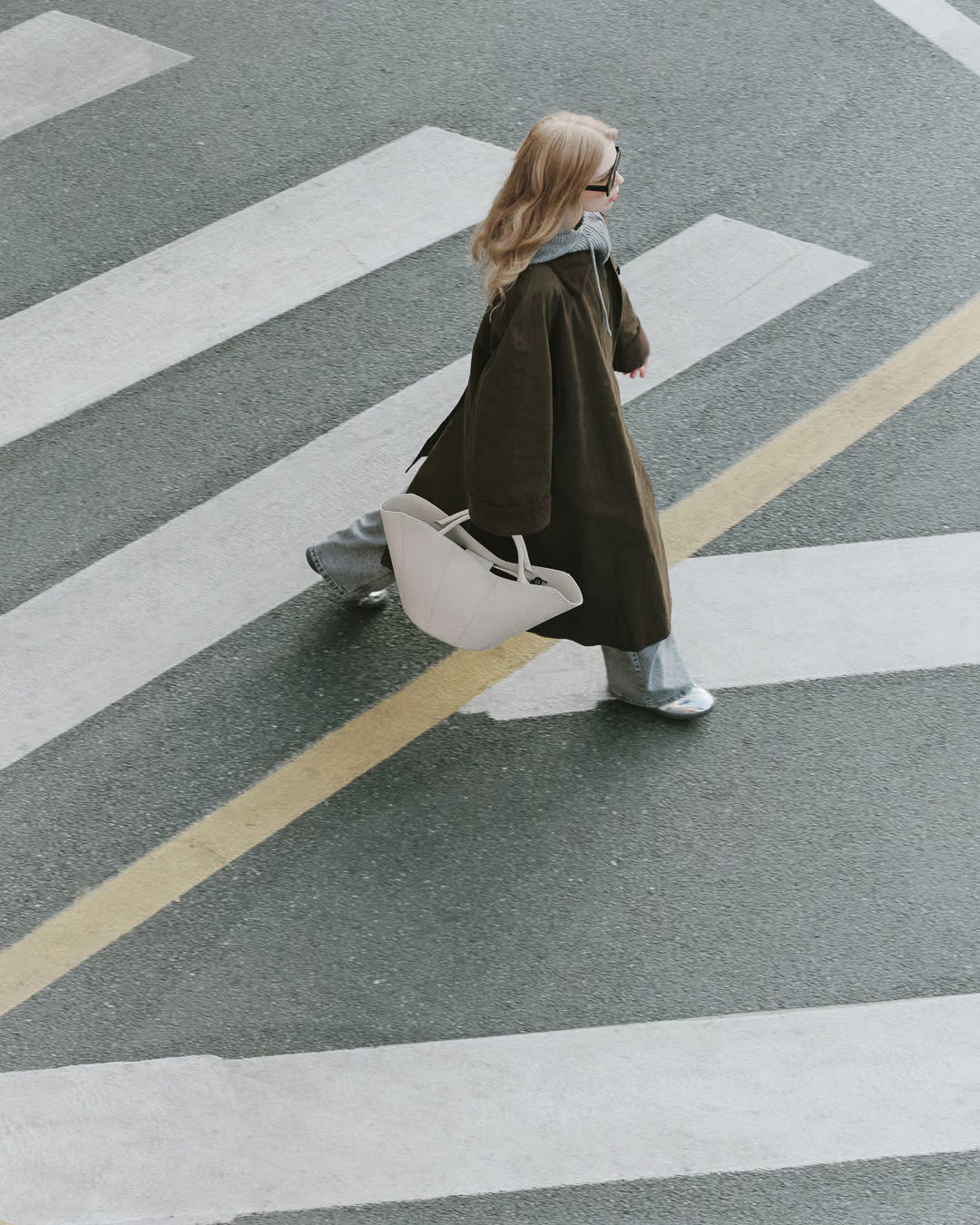 Cloud Cream Josefine Waterproof Tote Bag Gaston Luga