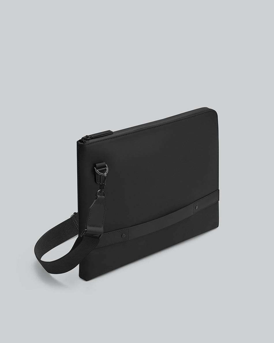 Black Spläsh Laptop Bag 15"/16" Gaston Luga