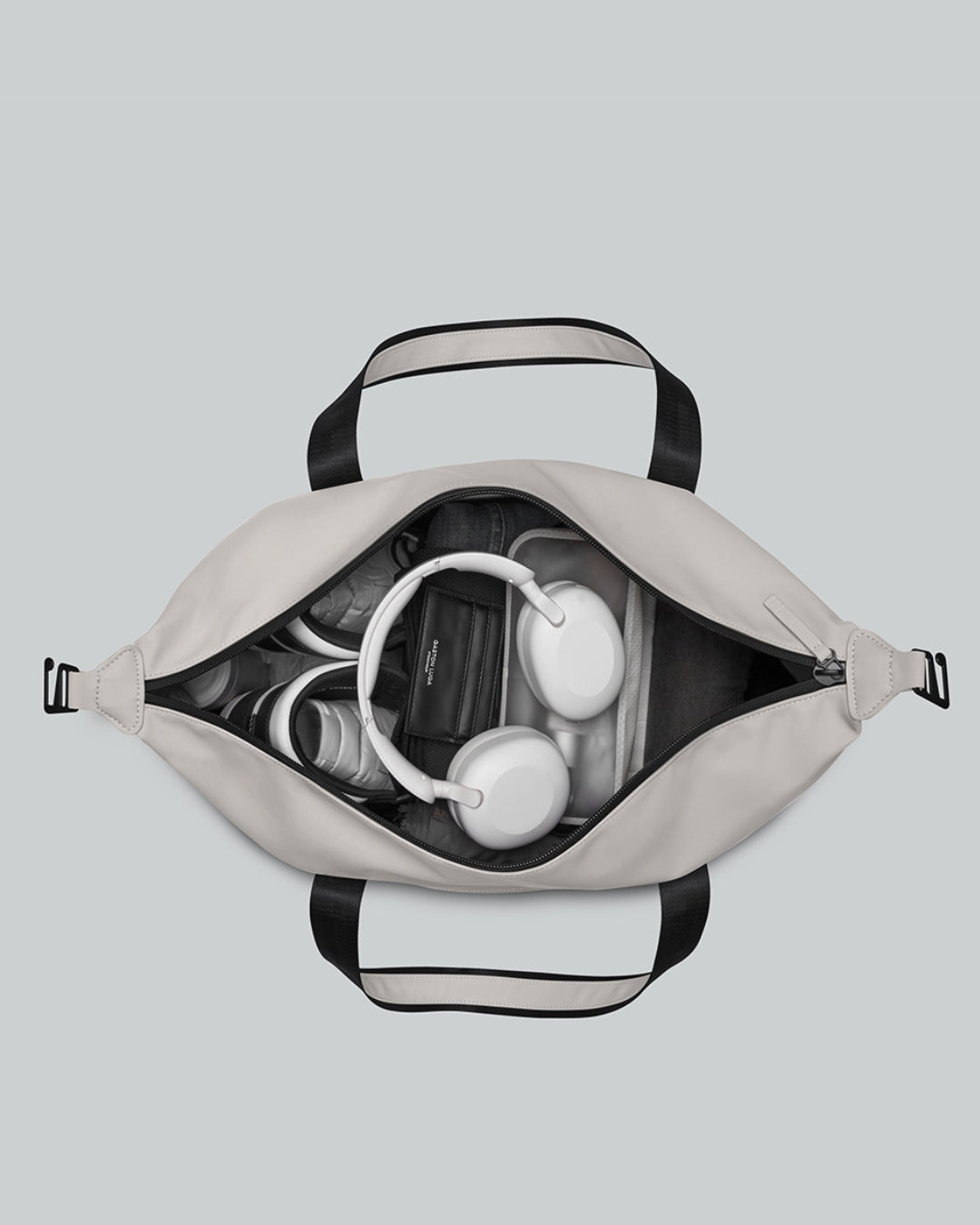 Taupe Medium Däsh Weekender 2.0 Waterproof Bag Gaston Luga