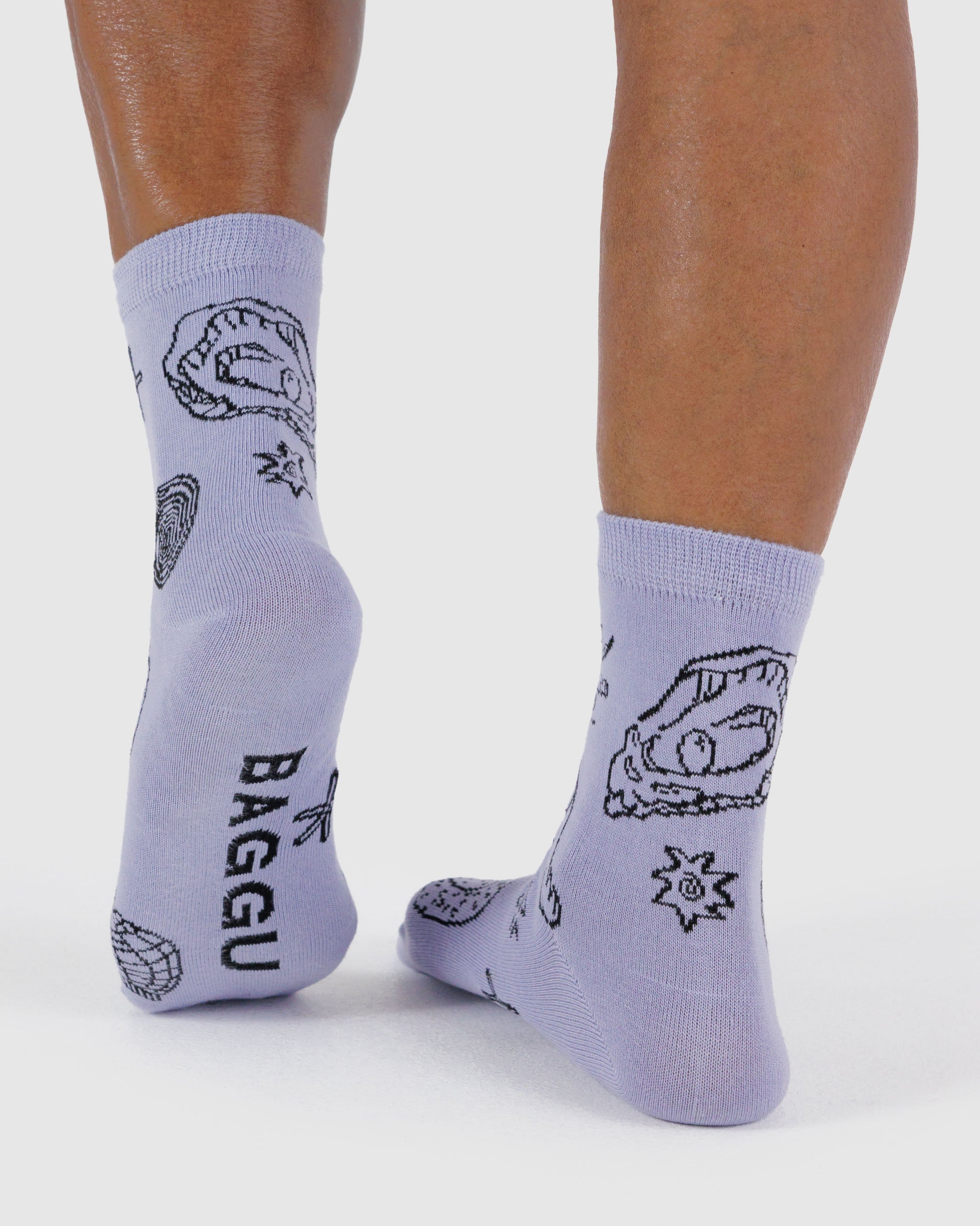 Shells Light Blue Crew Sock | BAGGU | Socks