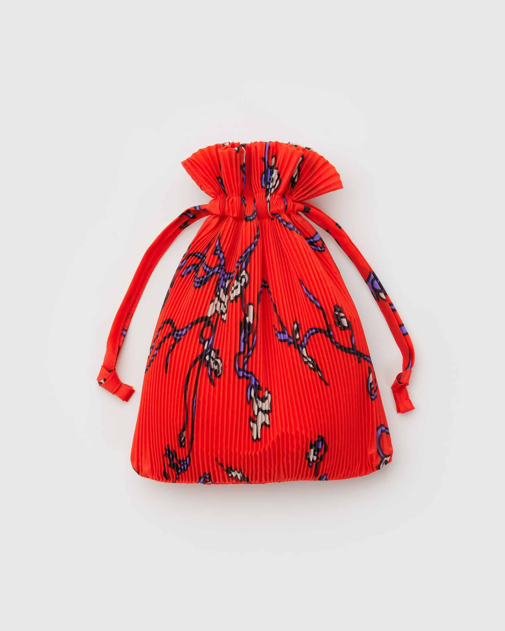 Red Snapdragon Pleated BAGGU | BAGGU | Shopping Tote Bag