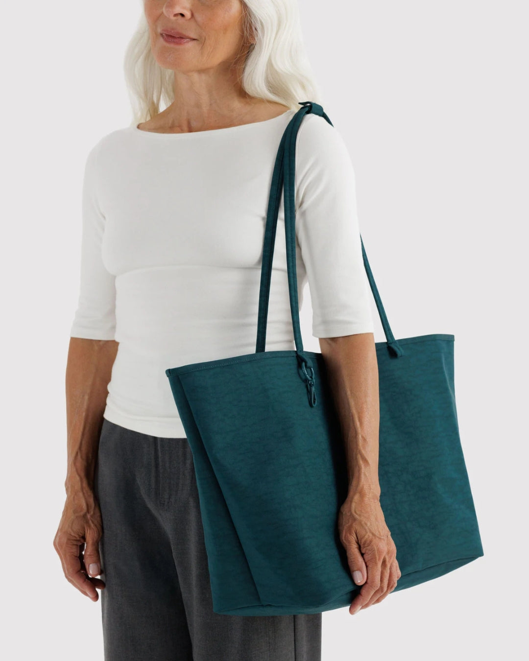 Deep Sea Mix Large Nylon Reversible Tote | BAGGU | Large Nylon Reversible Tote