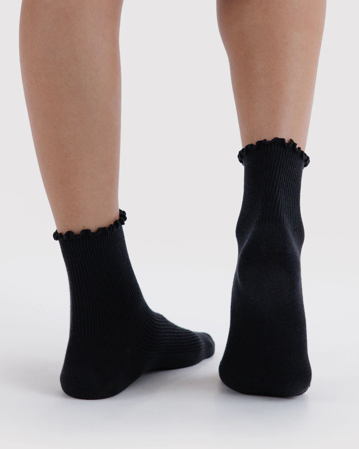 Black Lettuce Edge Sock Set of 2