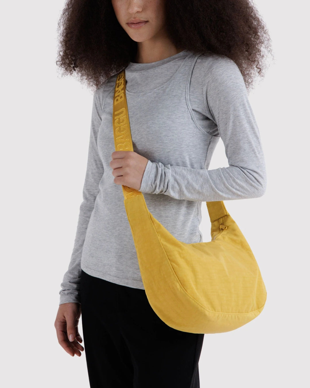 Sunflower Medium Nylon Crescent Bag | BAGGU | Medium Nylon Crescent Bag