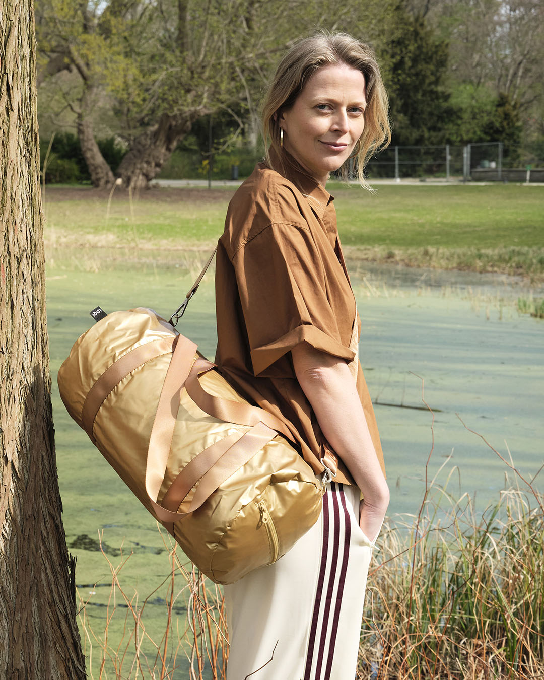 Metallic Gold Weekender Bag LOQI