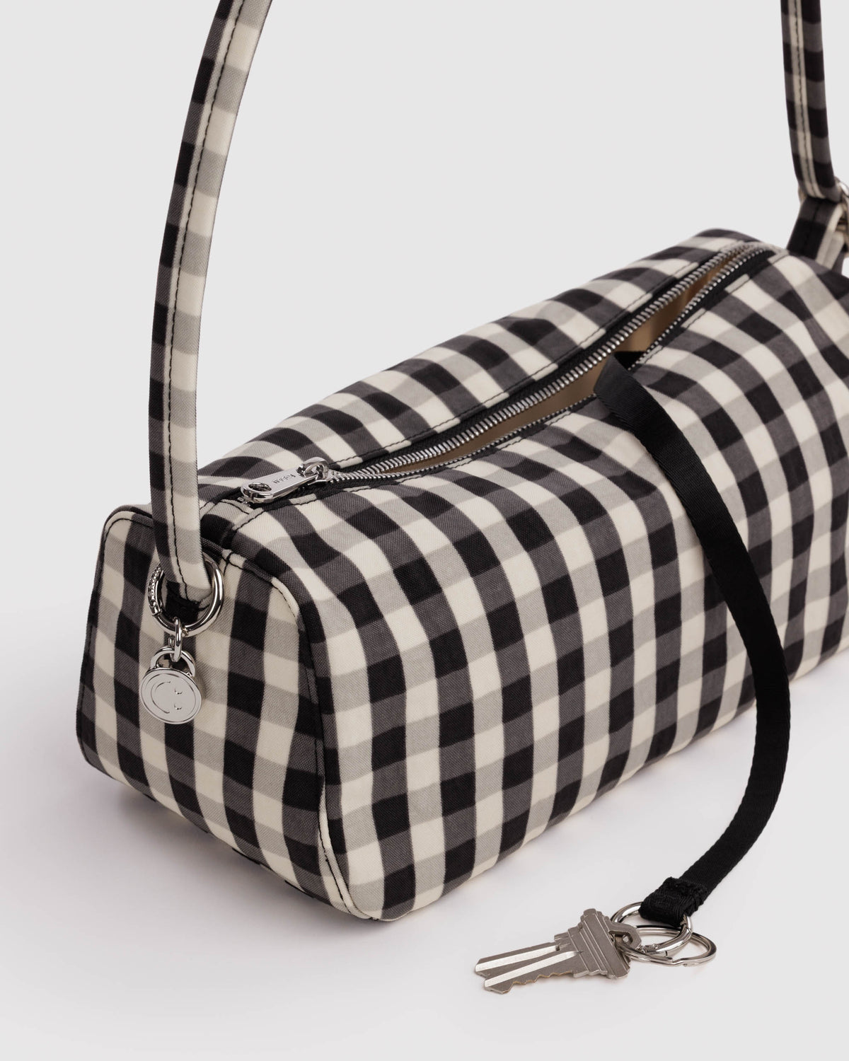 Black and Cream Gingham Nylon Loaf Bag | BAGGU | Nylon Loaf Bag