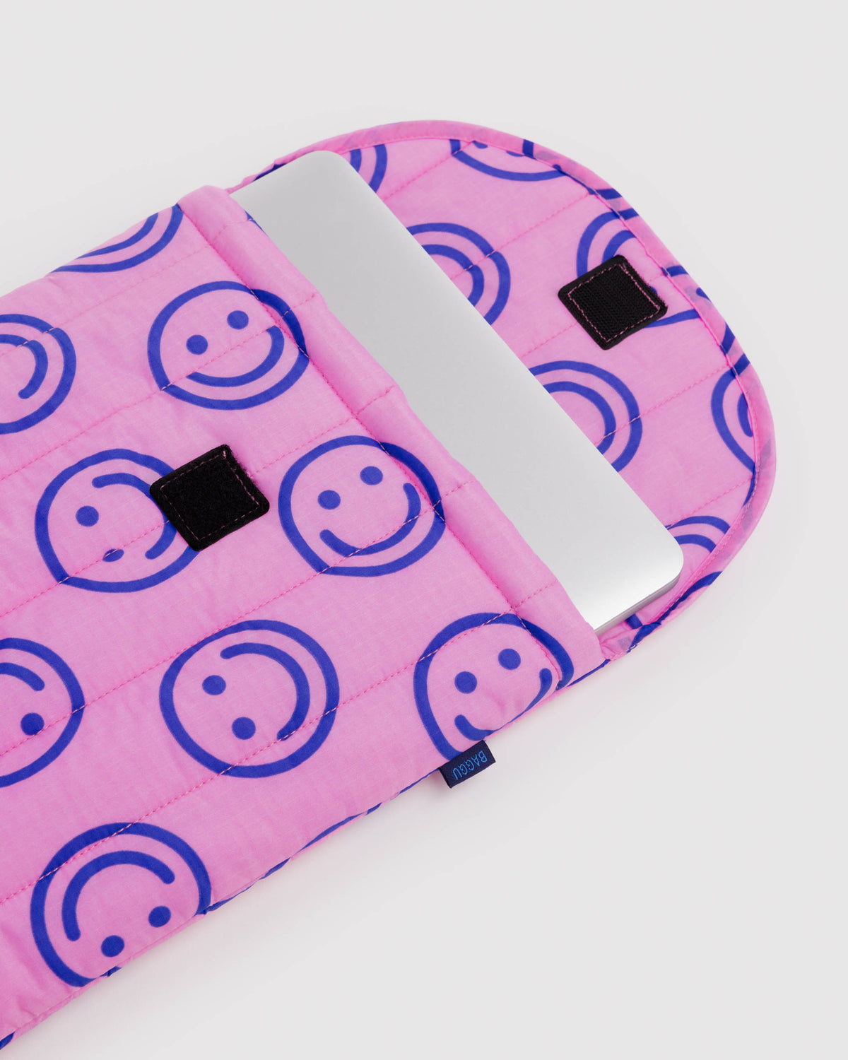 Pop Pink Happy Puffy Laptop Sleeve 16" | BAGGU | Puffy Laptop Sleeve 16"