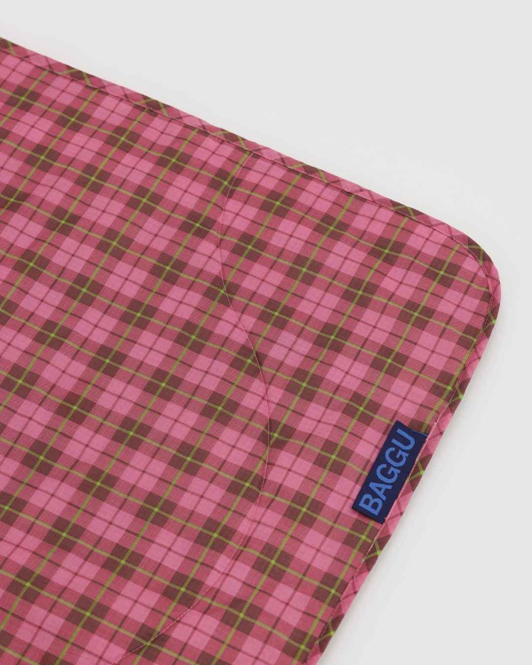 Azalea Pink Tartan Puffy Picnic Blanket