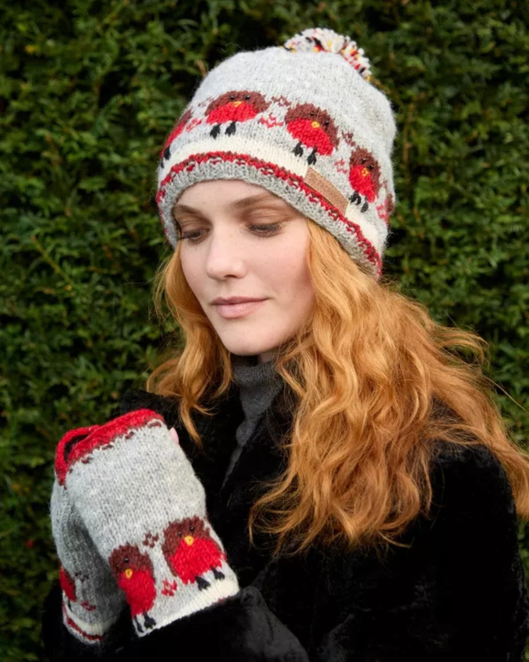 Robin Bobble Beanie Pachamama
