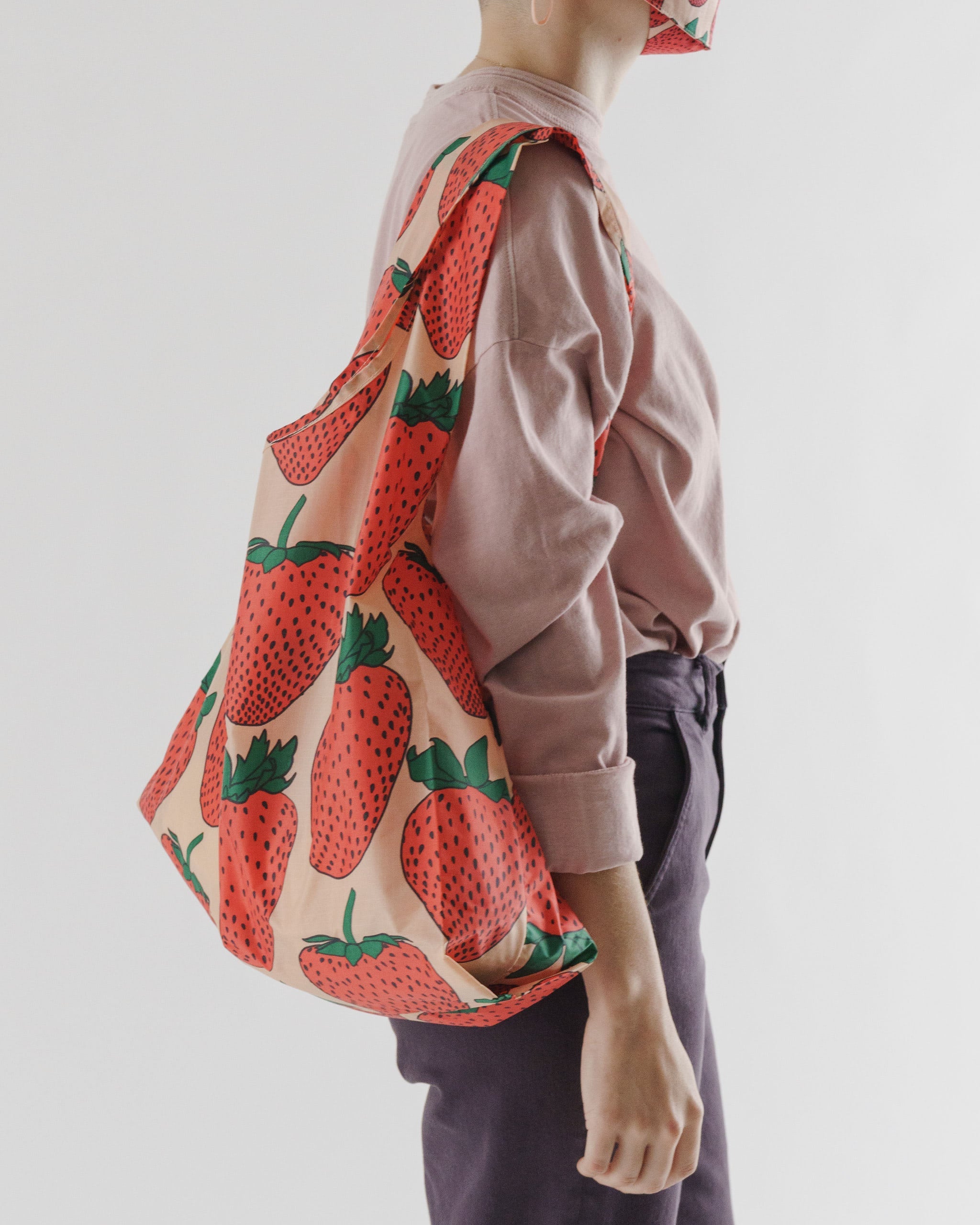 Strawberry Standard BAGGU | BAGGU | Shopping Tote Bag