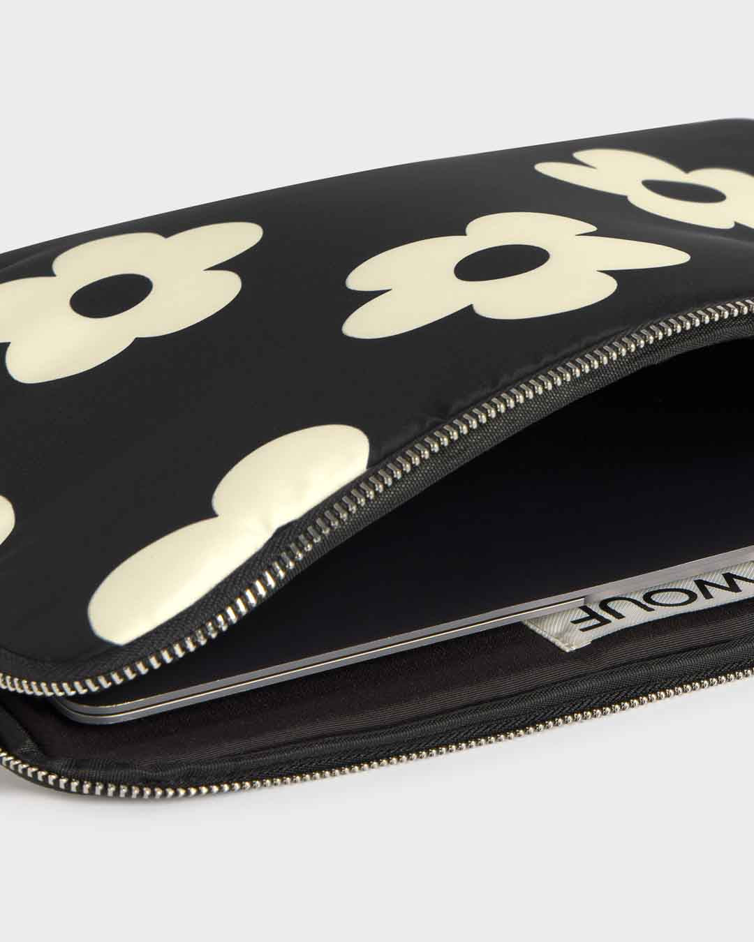 Night Daisy Laptop Sleeve 13" & 14" WOUF