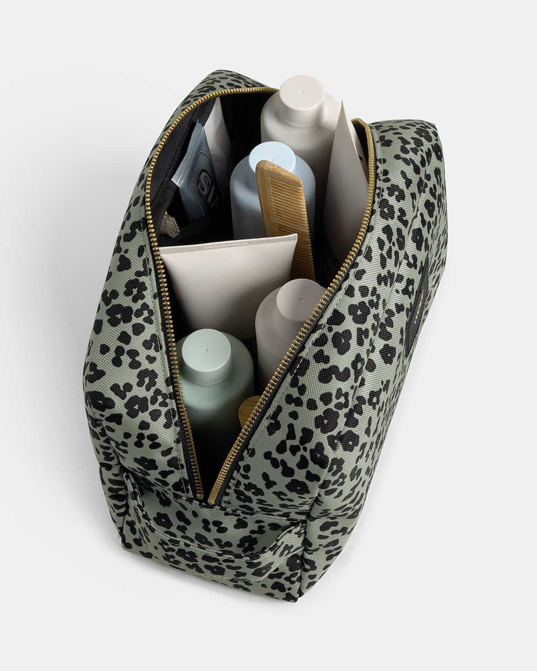 Steel Roar Large Toiletry Bag WOUF
