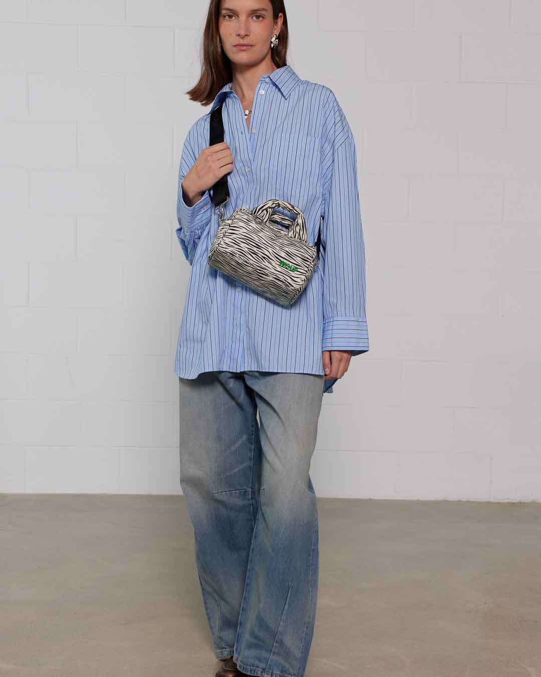 Zebra Hit Bowling Bag WOUF