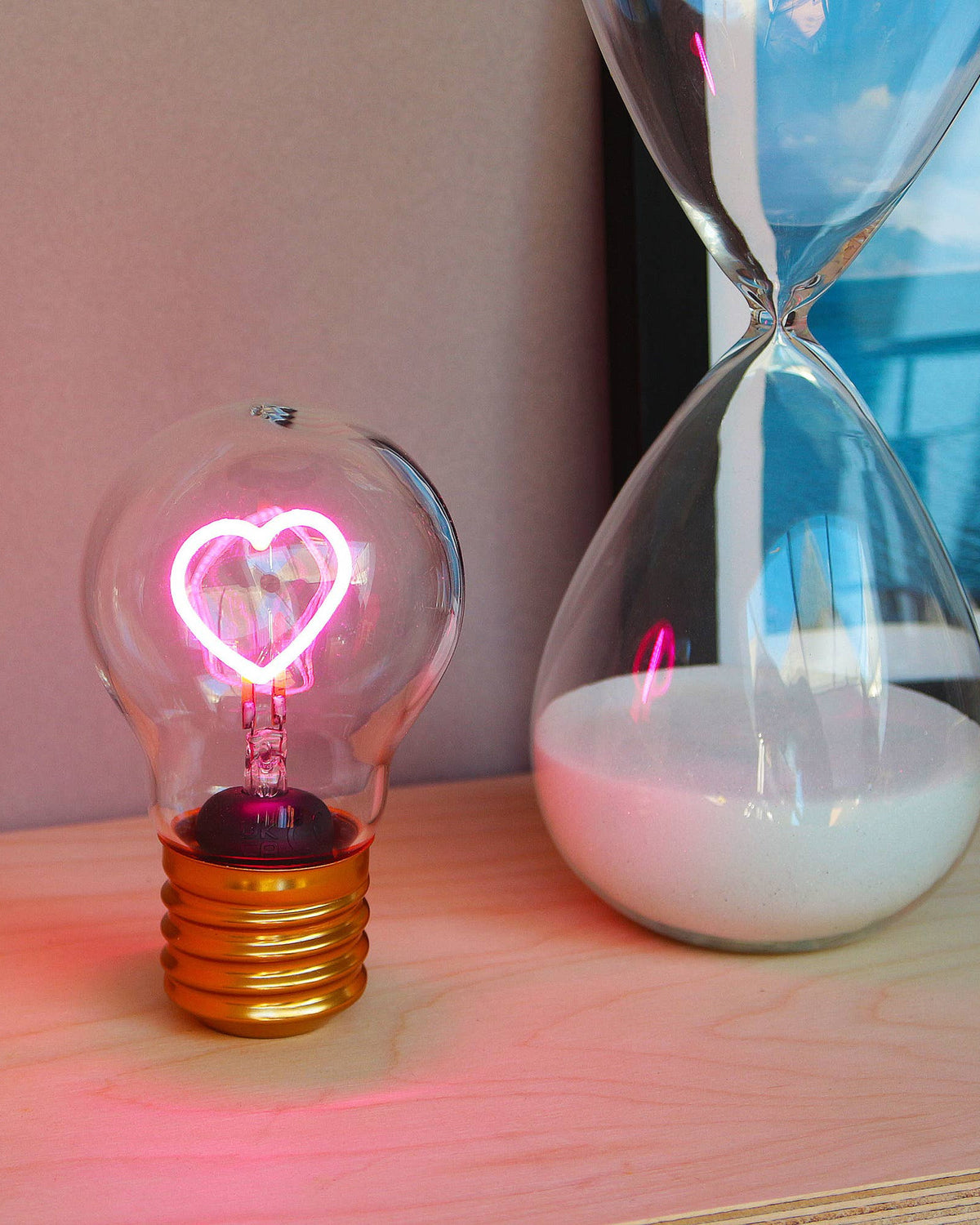Pink Heart Cordless Lightbulb