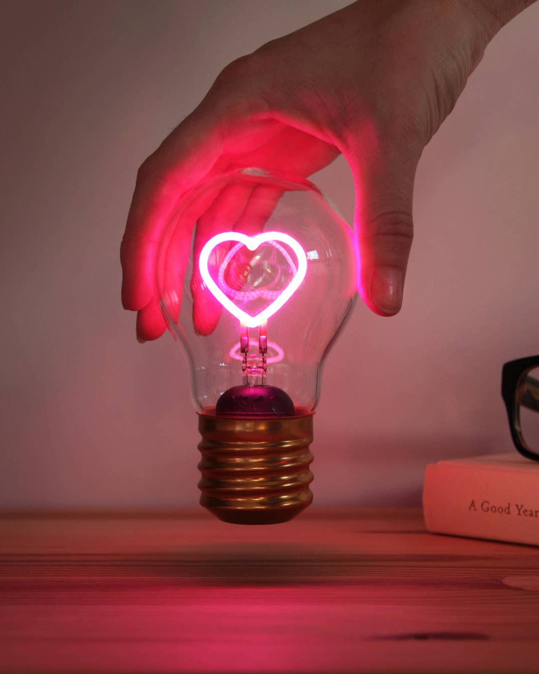 Pink Heart Cordless Lightbulb