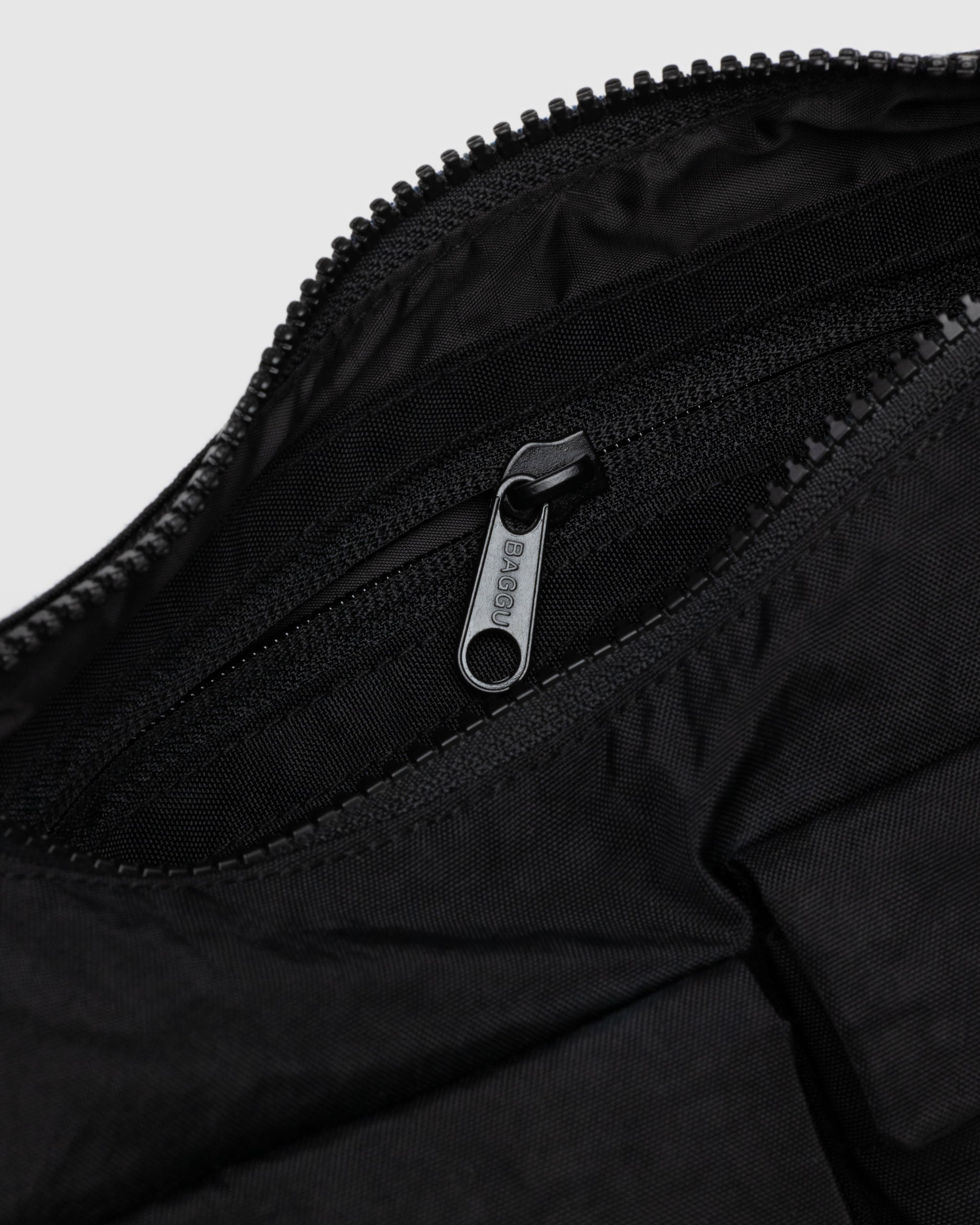 Black Cargo Shoulder Bag | BAGGU | Shoulder Bag