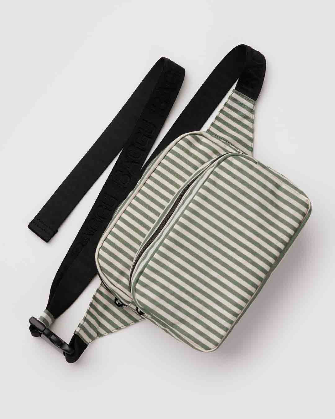 BAGGU Black & White Gingham Bum Bag / Fanny Pack display picture 1