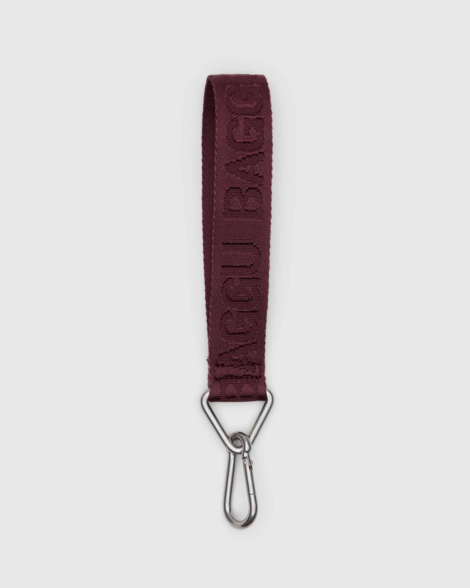 BAGGU Mahogany logo keychain