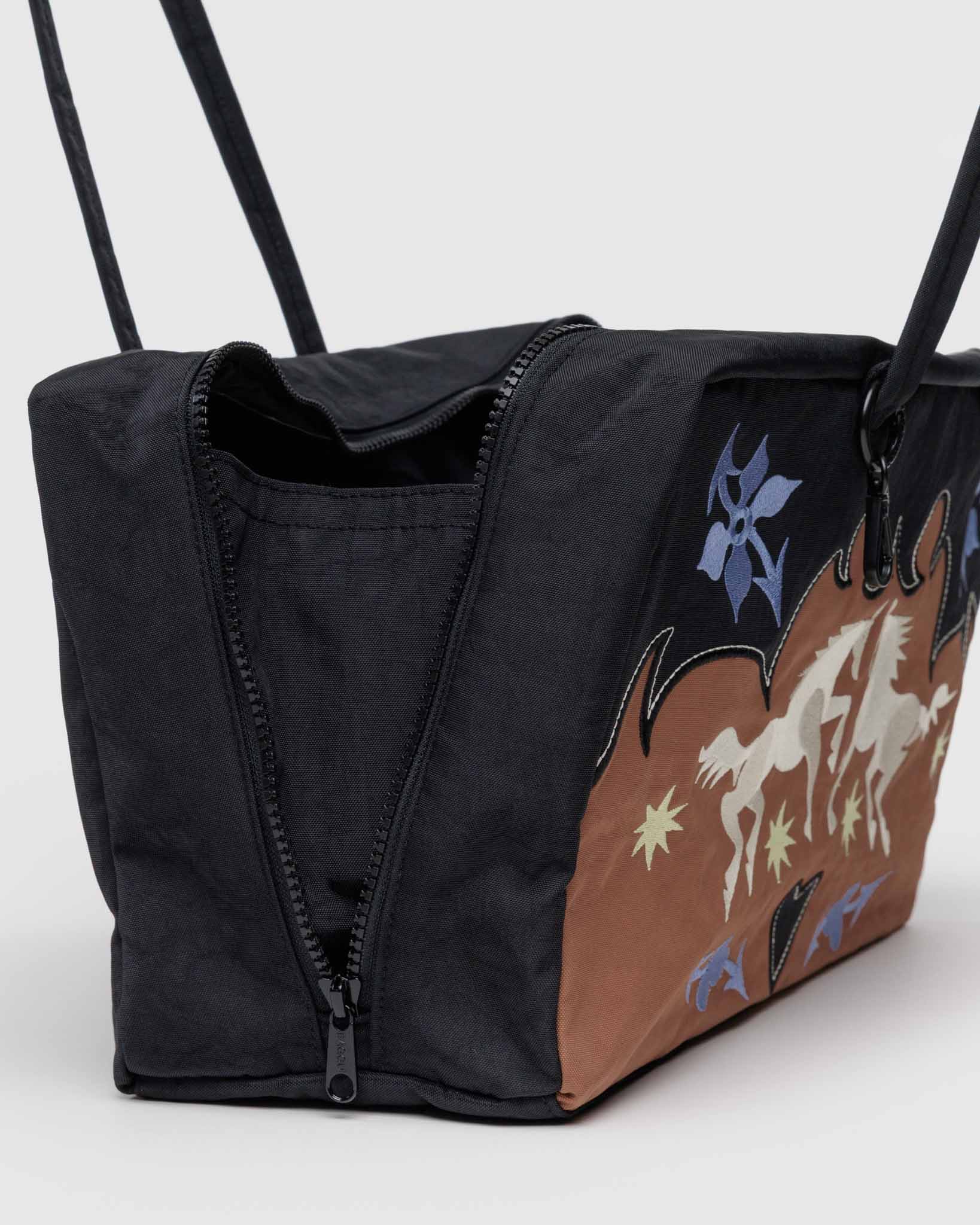 Western Appliqué Medium Nylon Bowler Bag | BAGGU | Shoulder Bag