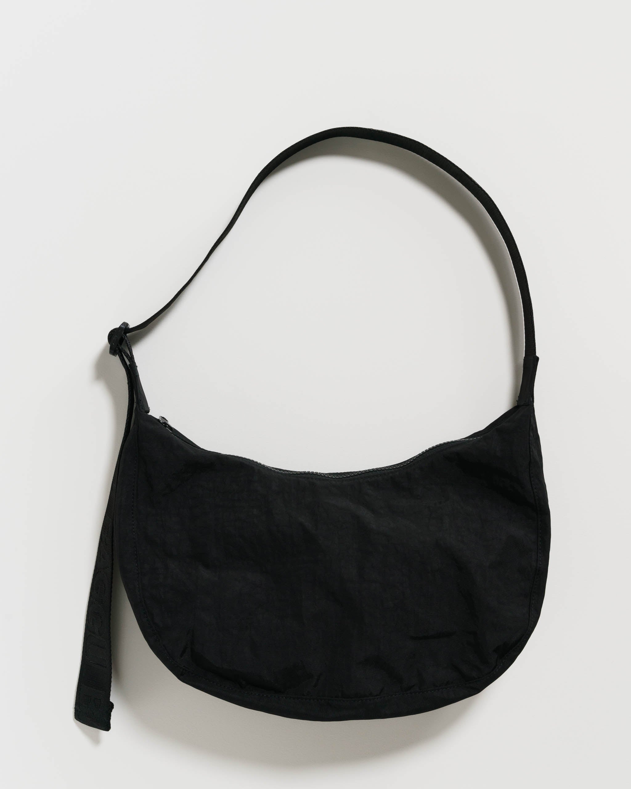 Black medium Baggu Crescent Bag 37.5 inches
