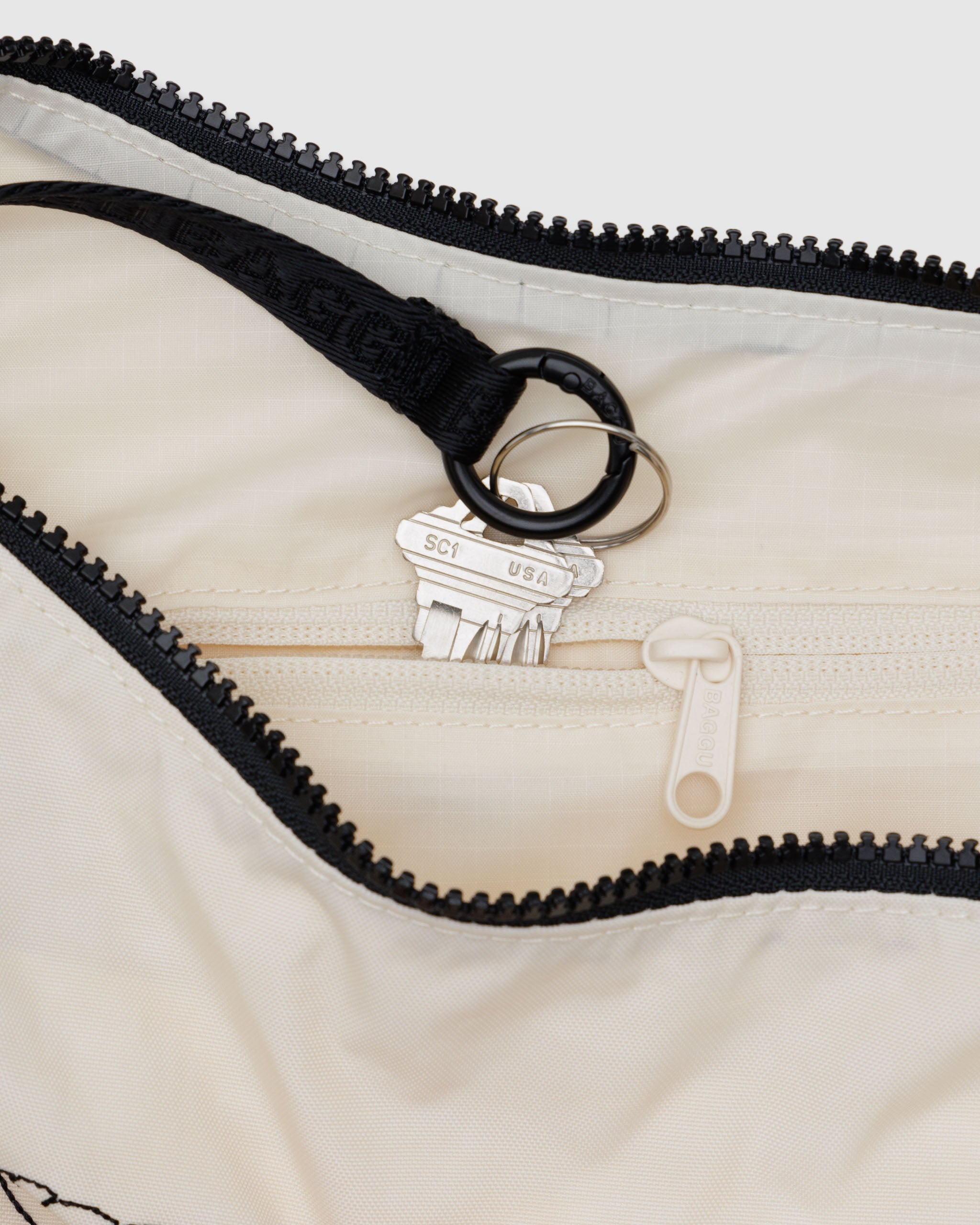 Embroidered Shells Medium Nylon Crescent Bag | BAGGU | Crossbody Bag