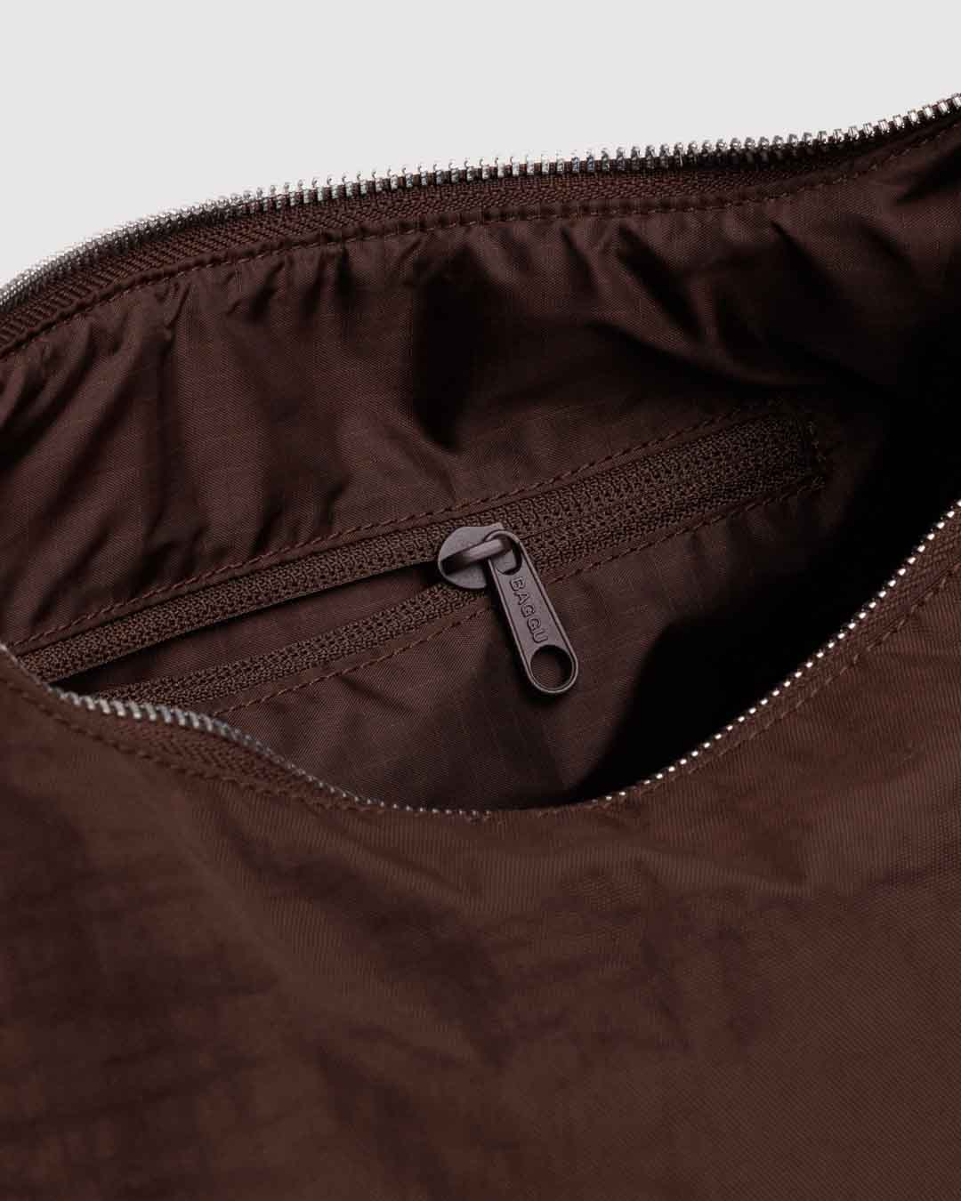 Coffee Nylon Meringue Bag BAGGU