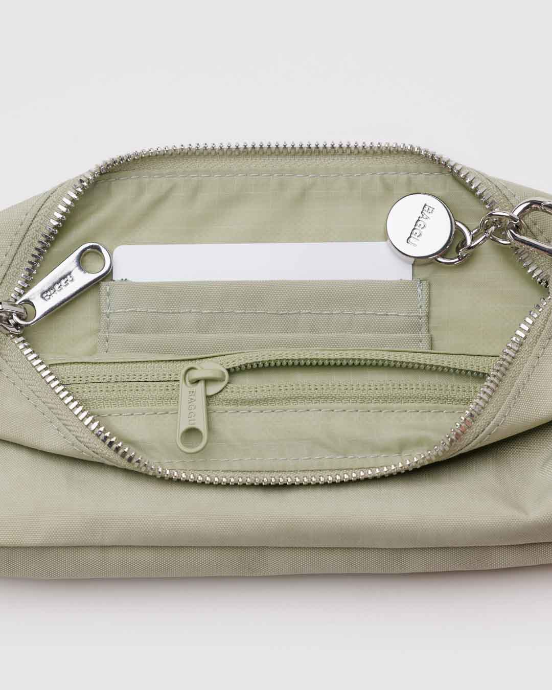 Celadon Nylon Pochette BAGGU