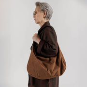 Brown | Large Crescent Bag | Baggu