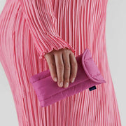 Extra Pink | Puffy Glasses Sleeve | Baggu