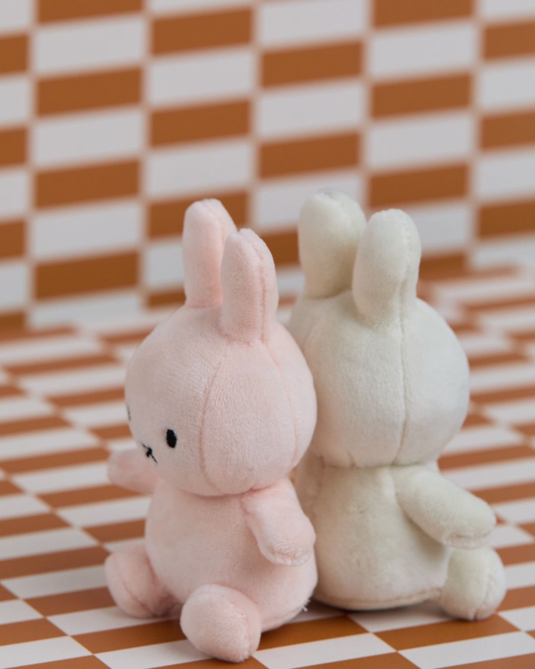 Miffy Cozy Cream  Lucky Charm in Giftbox 23cm