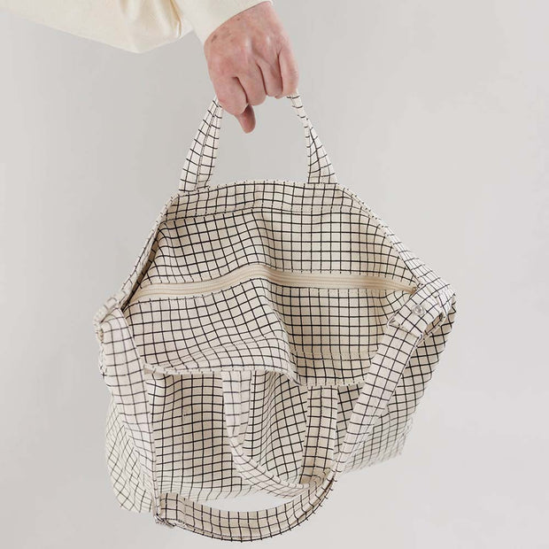 Natural Grid | Horizontal Zip Duck Bag | Baggu